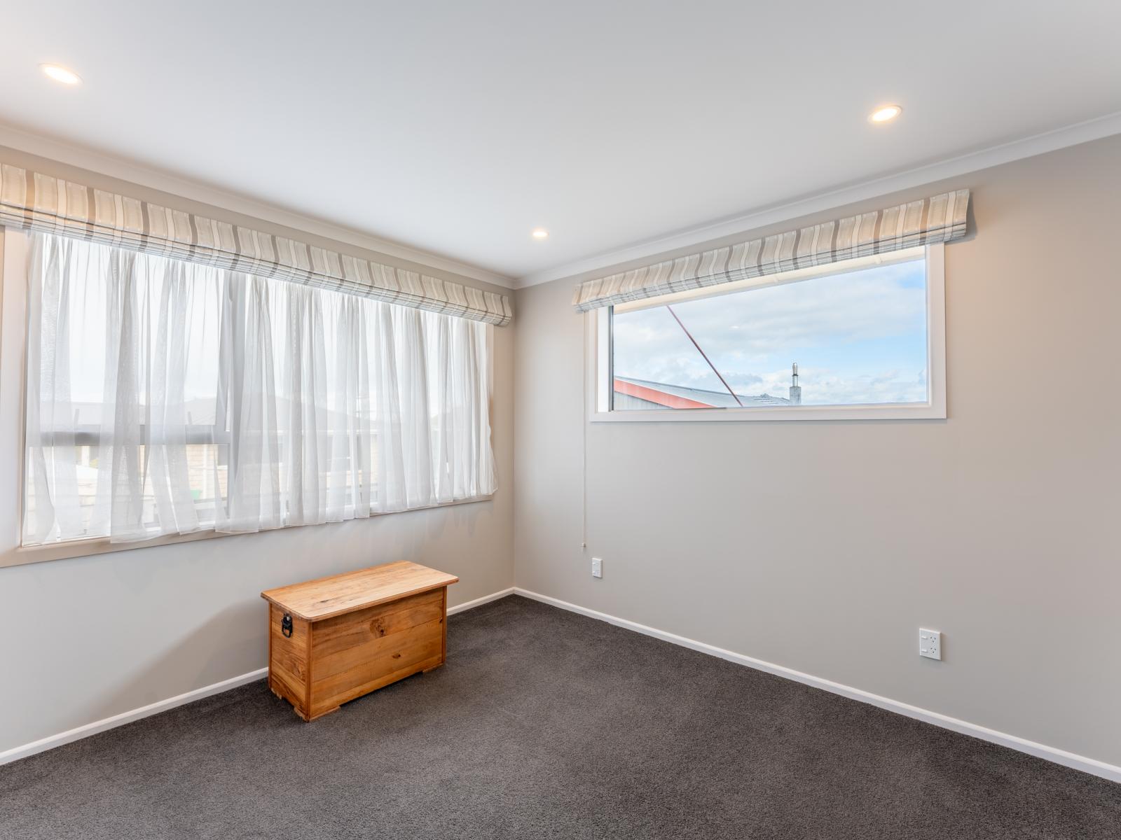 76 Mountain View Road, Glenwood