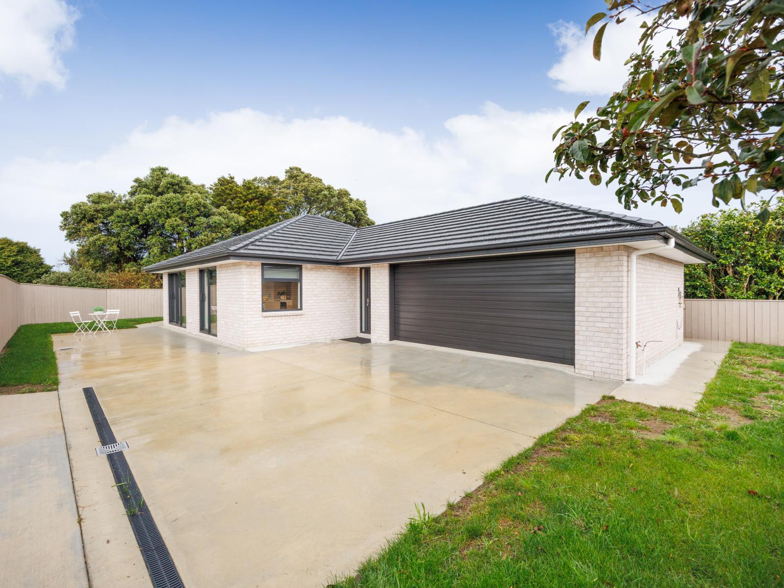 22 Norfolk Crescent, Feilding