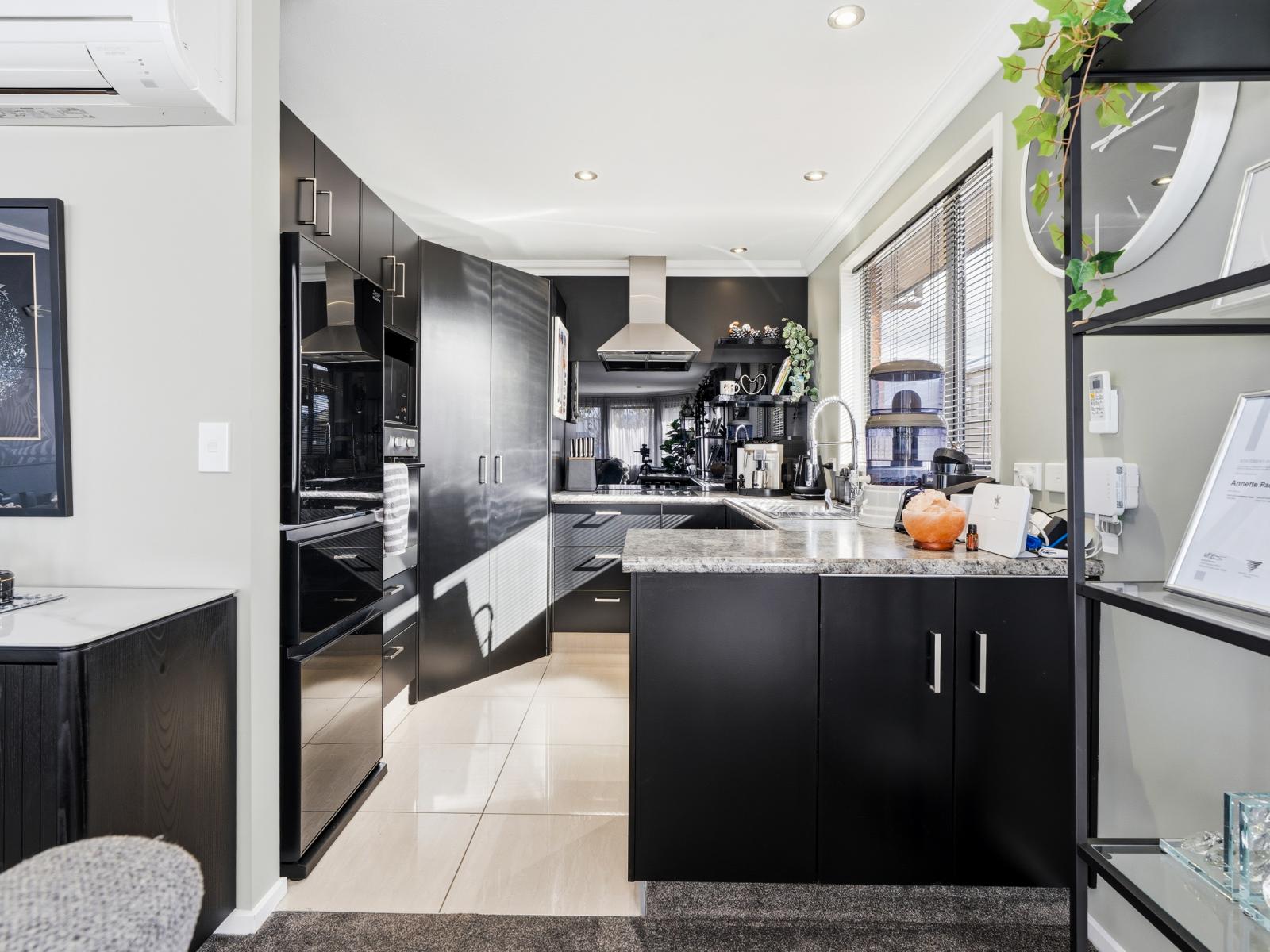 6B Reid Avenue, Mosgiel