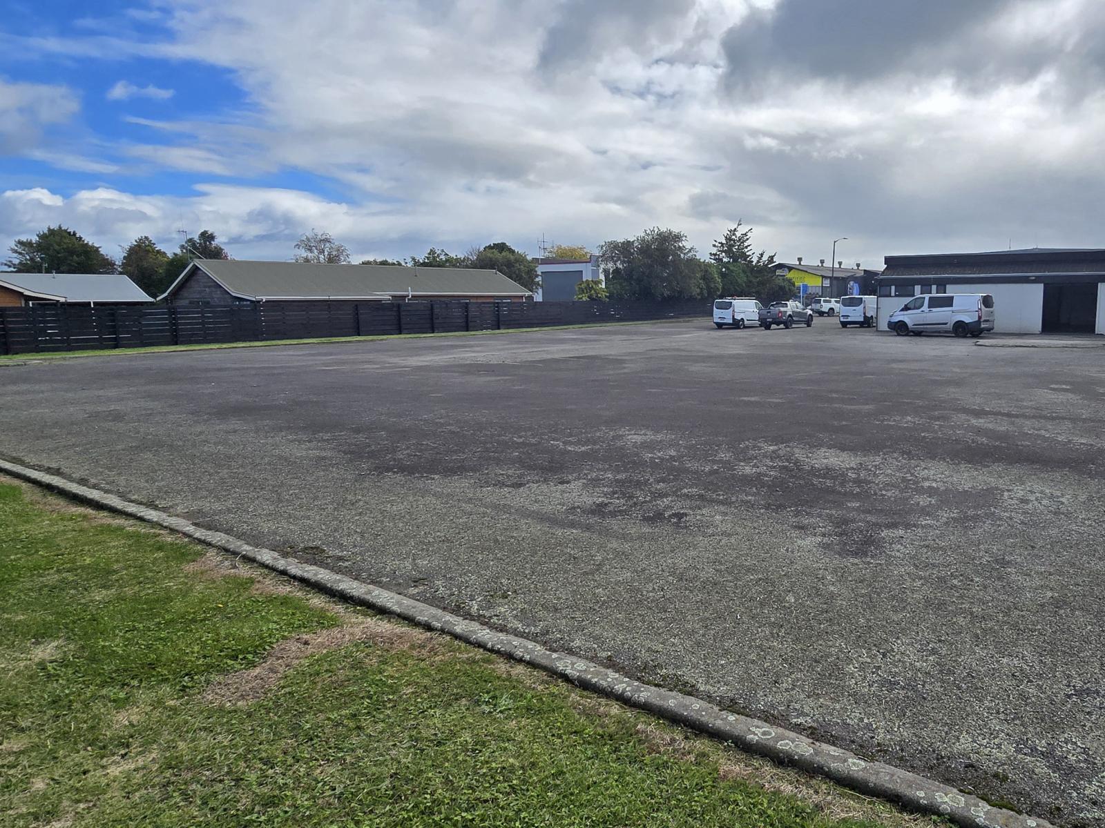 820 Tremaine Avenue, Central