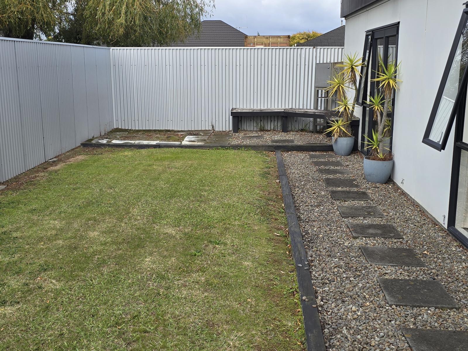 820 Tremaine Avenue, Central