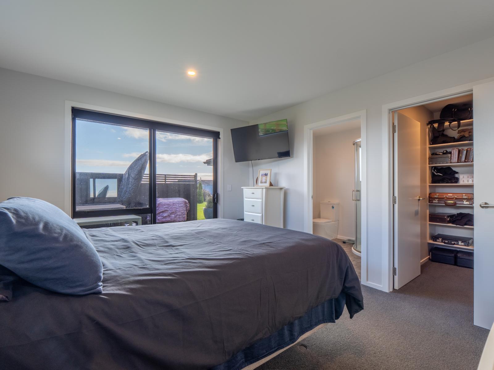 24 Chatham Rise, Seaward Bush