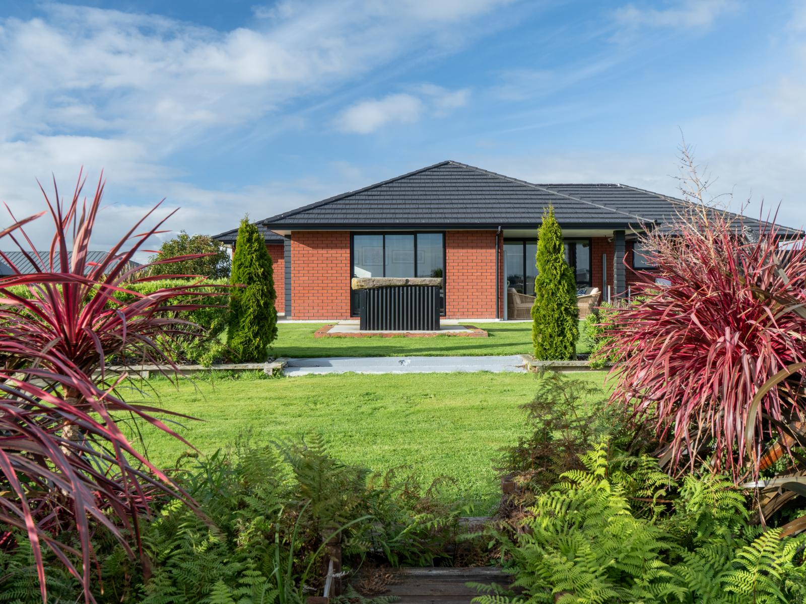 24 Chatham Rise, Seaward Bush