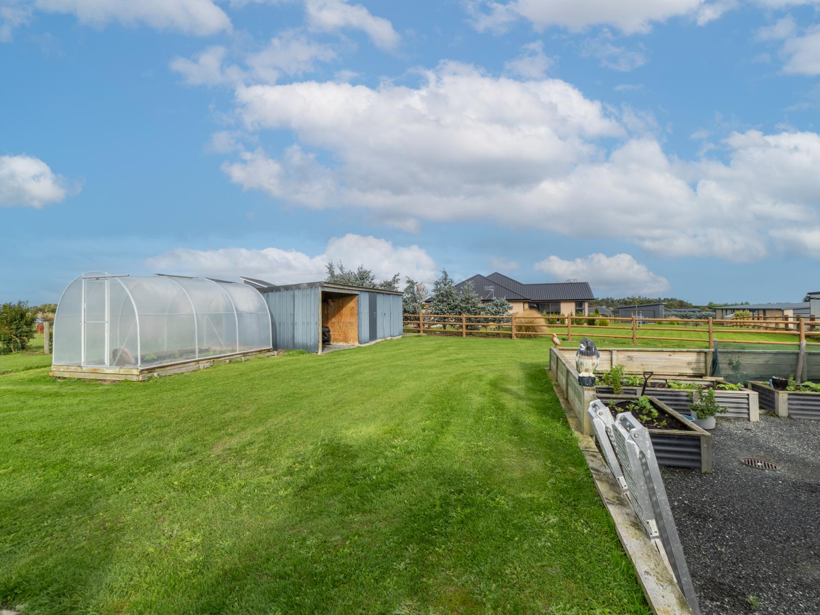 24 Chatham Rise, Seaward Bush