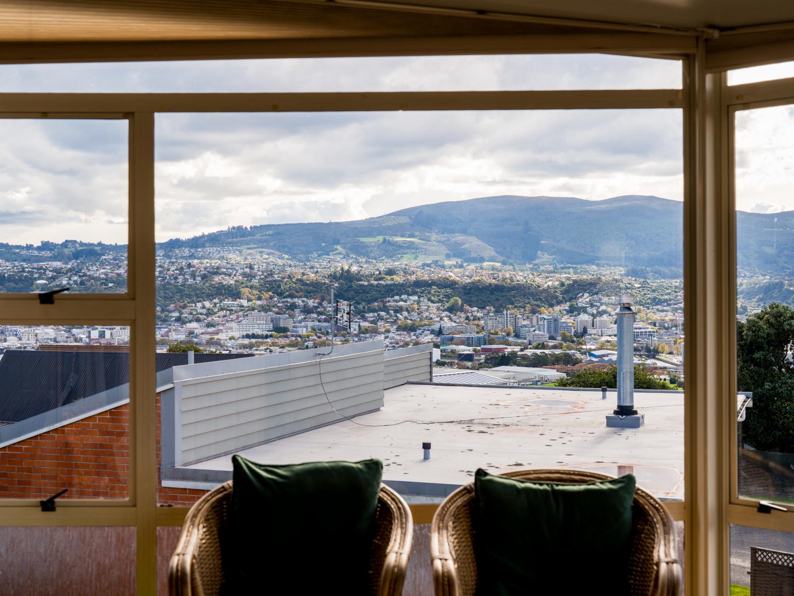 216 Larnach Road, Waverley