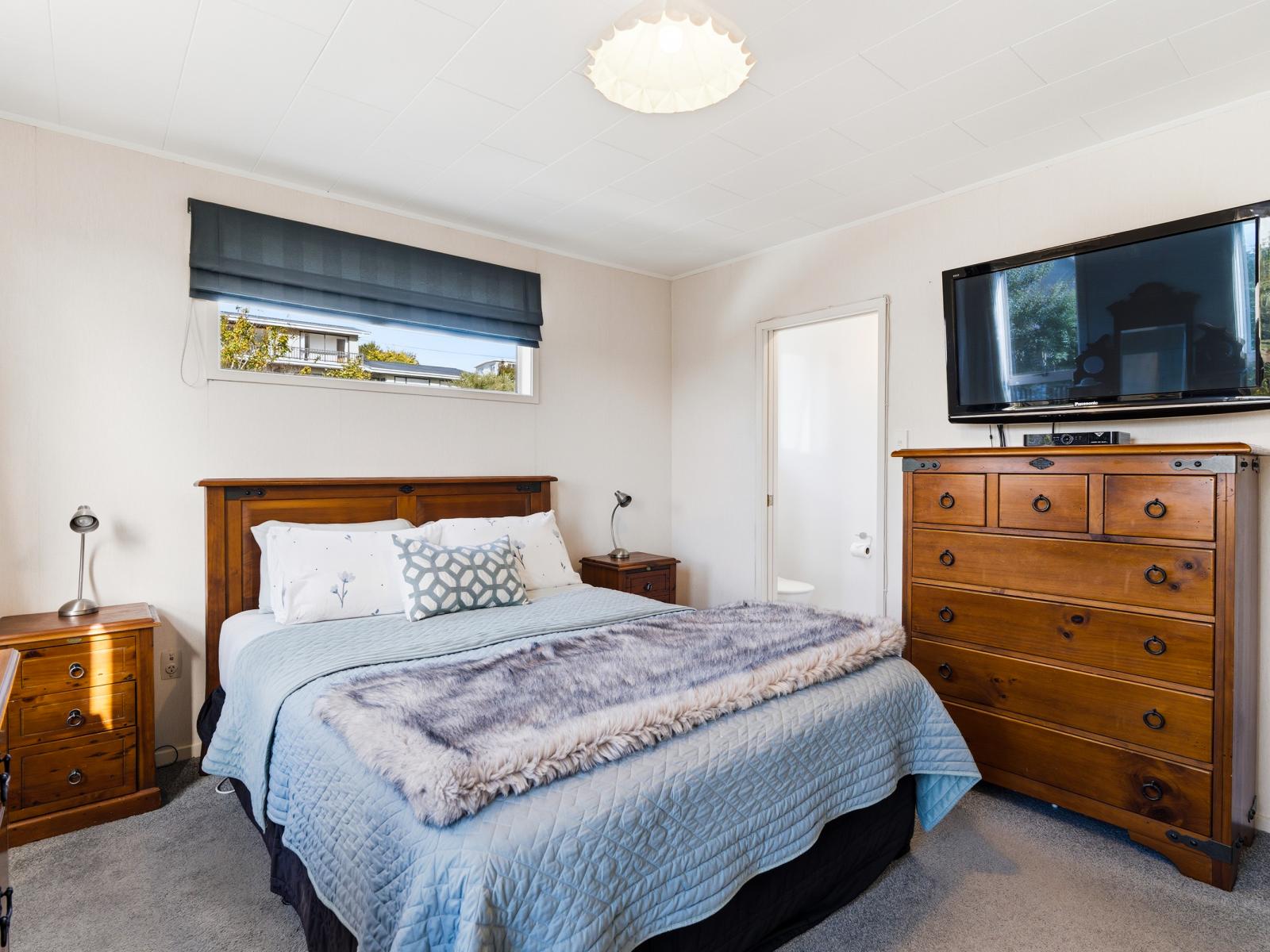 216 Larnach Road, Waverley