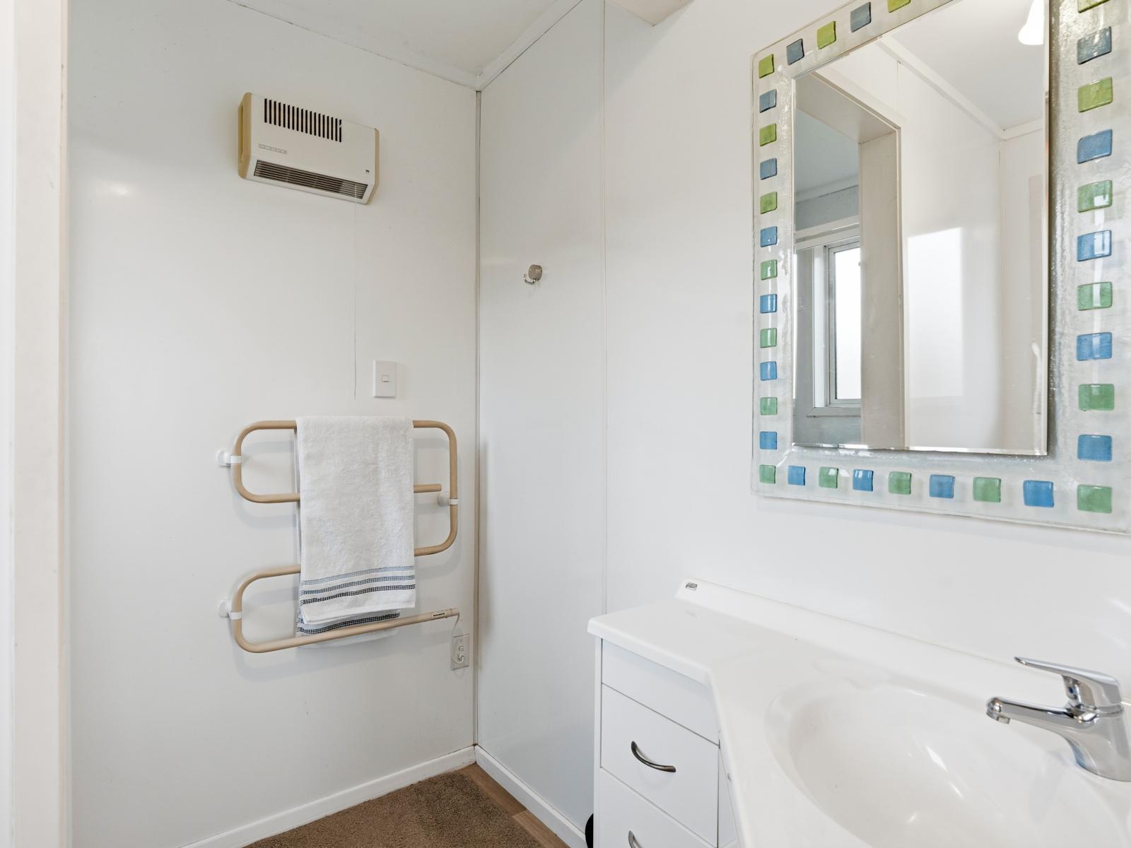 216 Larnach Road, Waverley