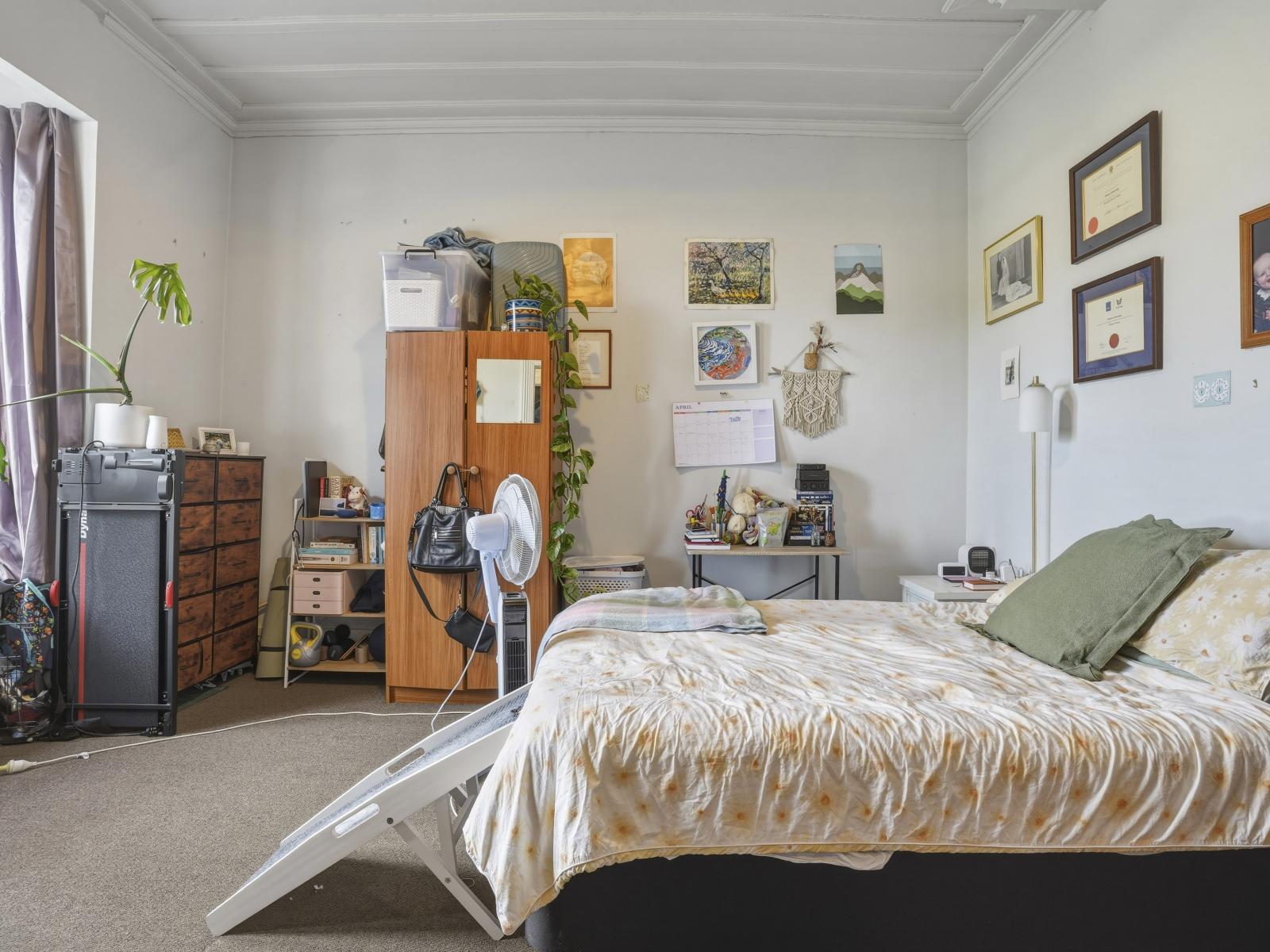 76 Bay View Road, South Dunedin