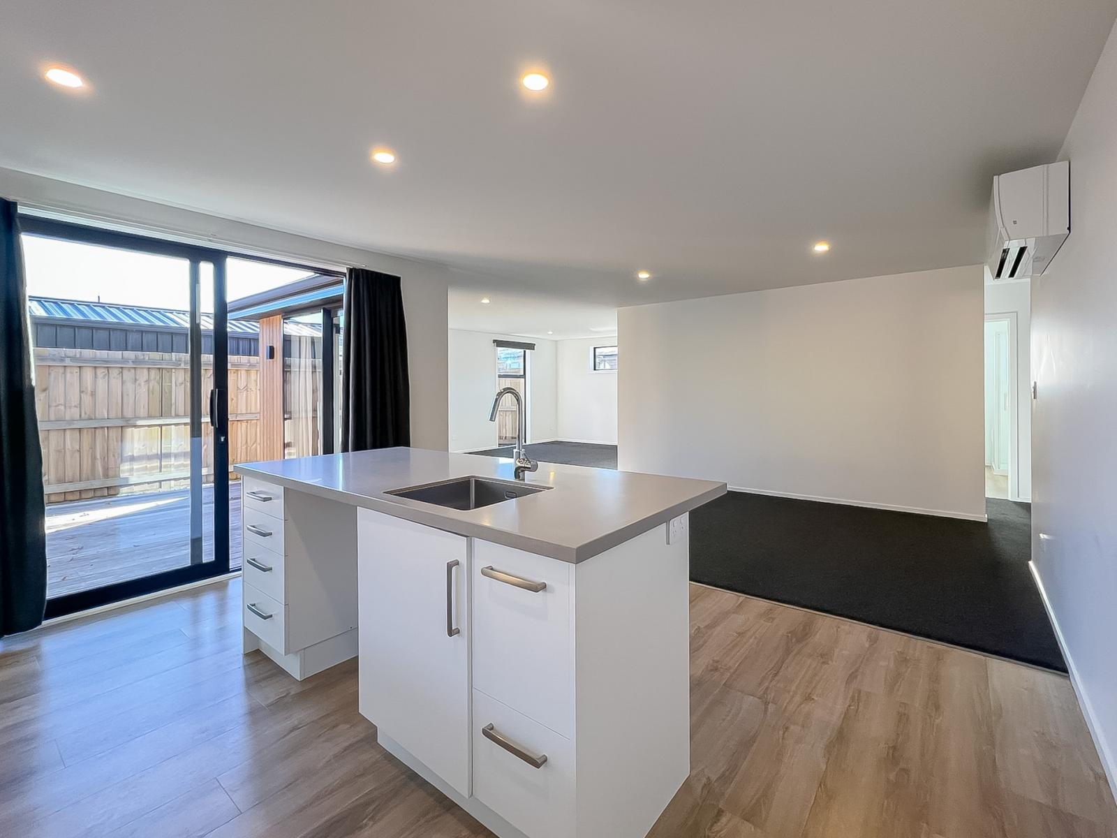 5A Lakings Road, Springlands