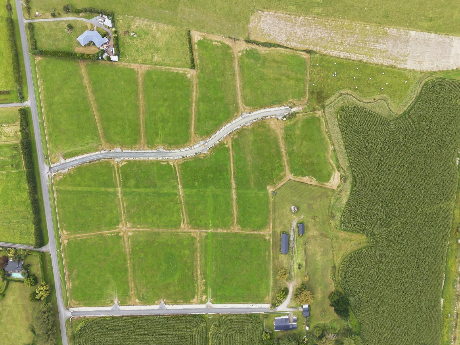 223 Kuku Beach Road and James Farm Lane, Levin