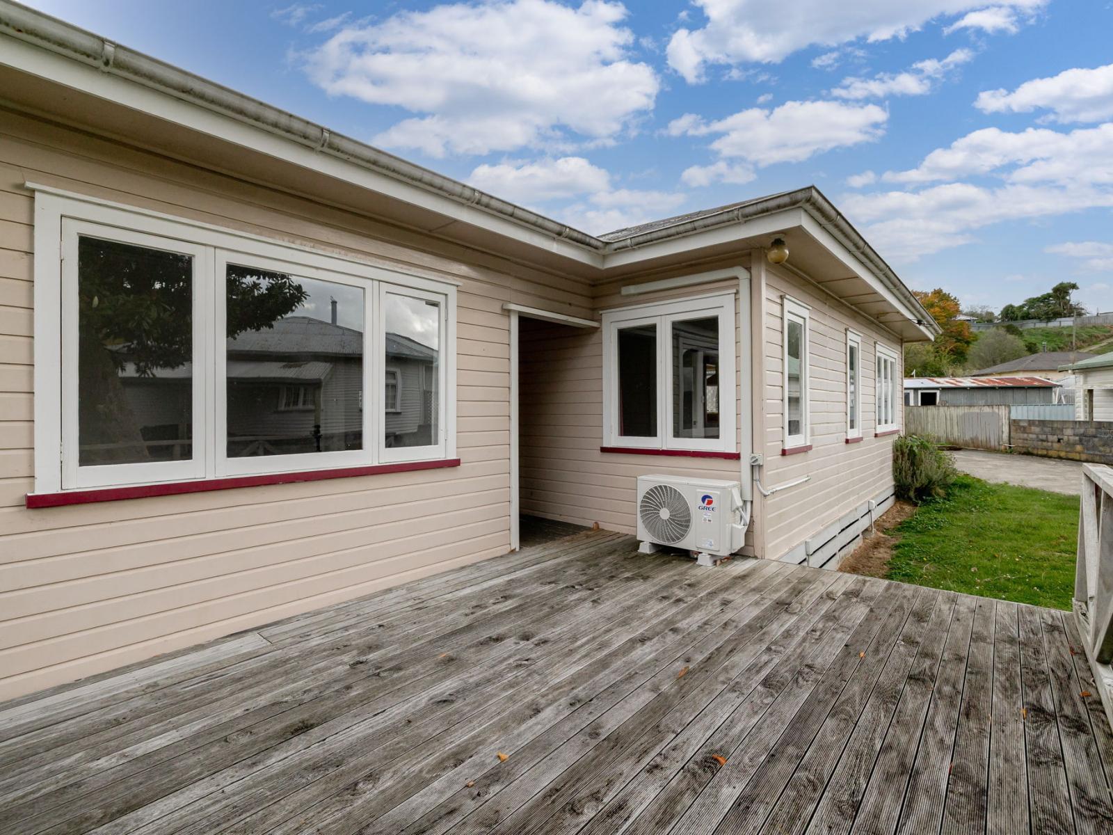 51 and 51A Moa Street, Taihape