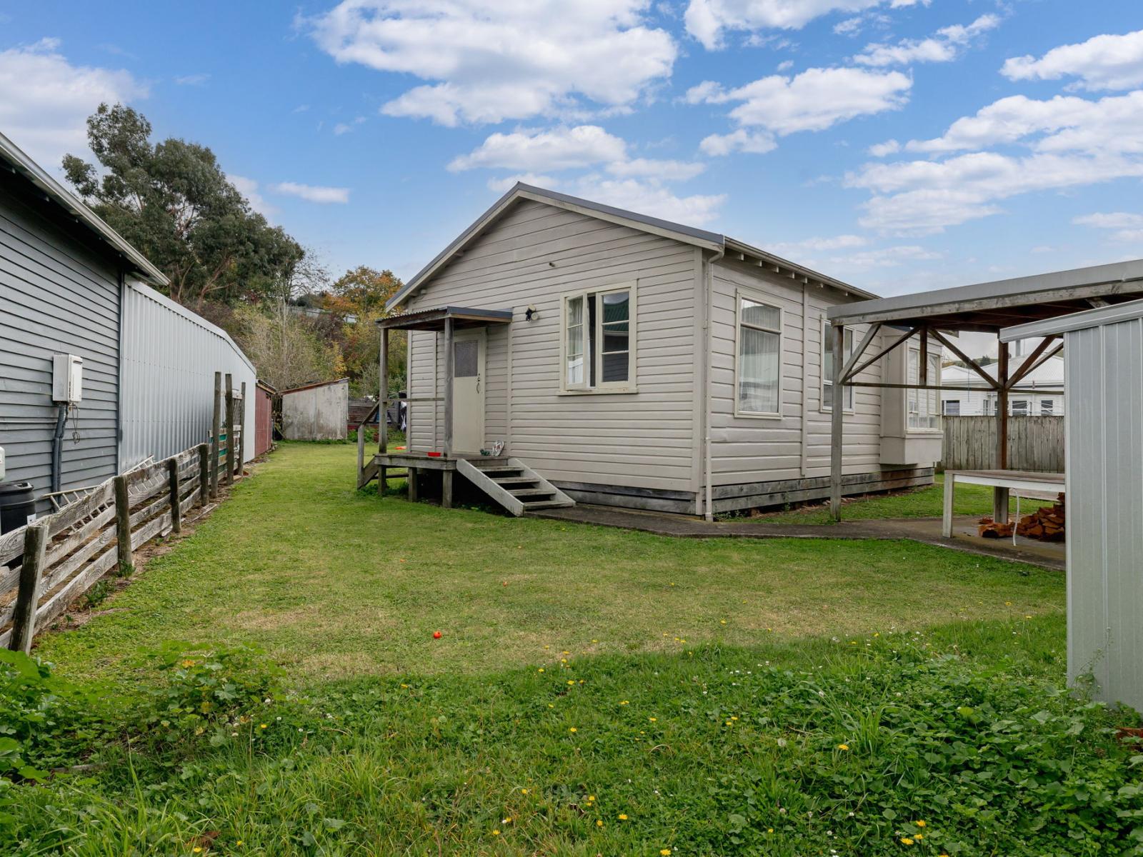 51 and 51A Moa Street, Taihape