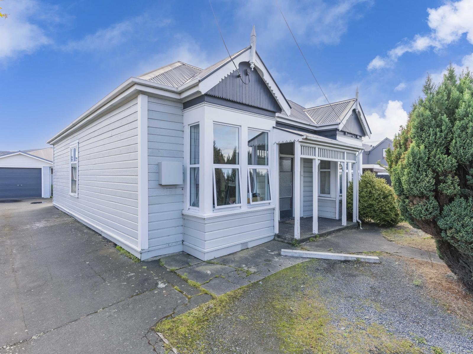 76 and 76A Bay View Road, South Dunedin
