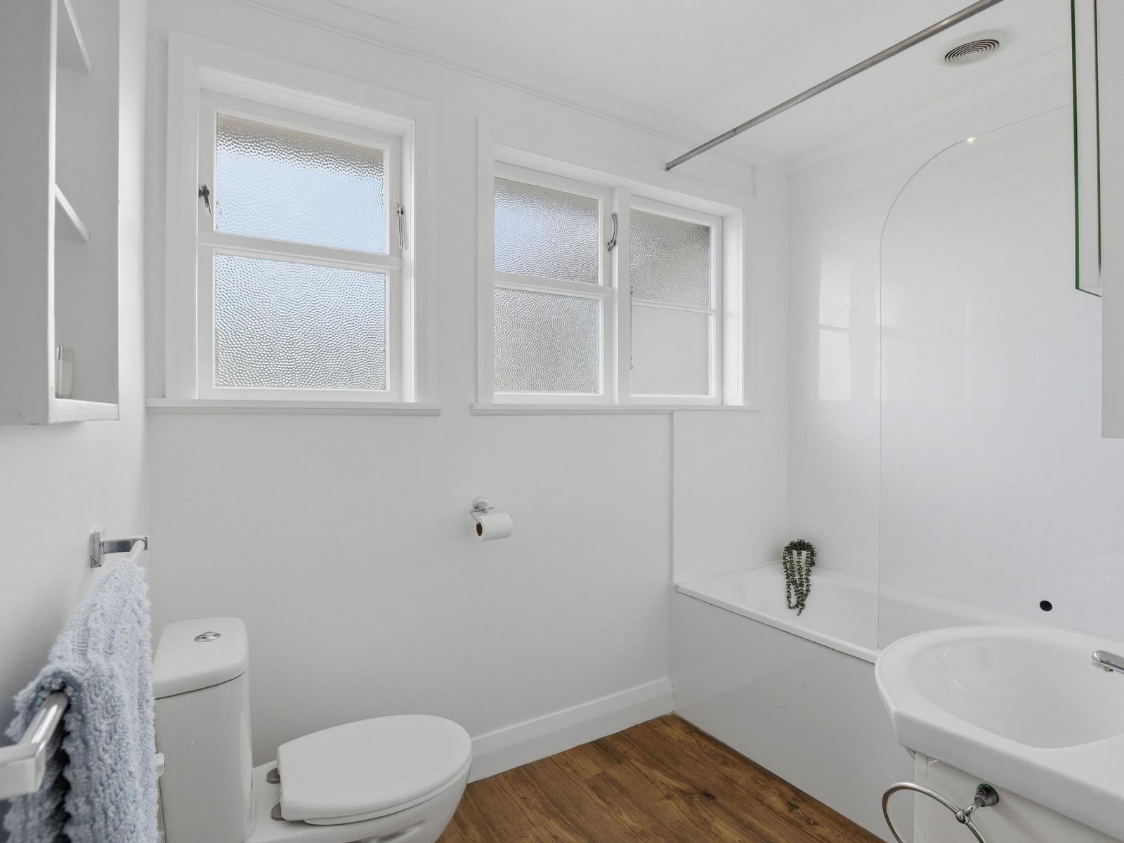 5 Deem Place, Tawhero