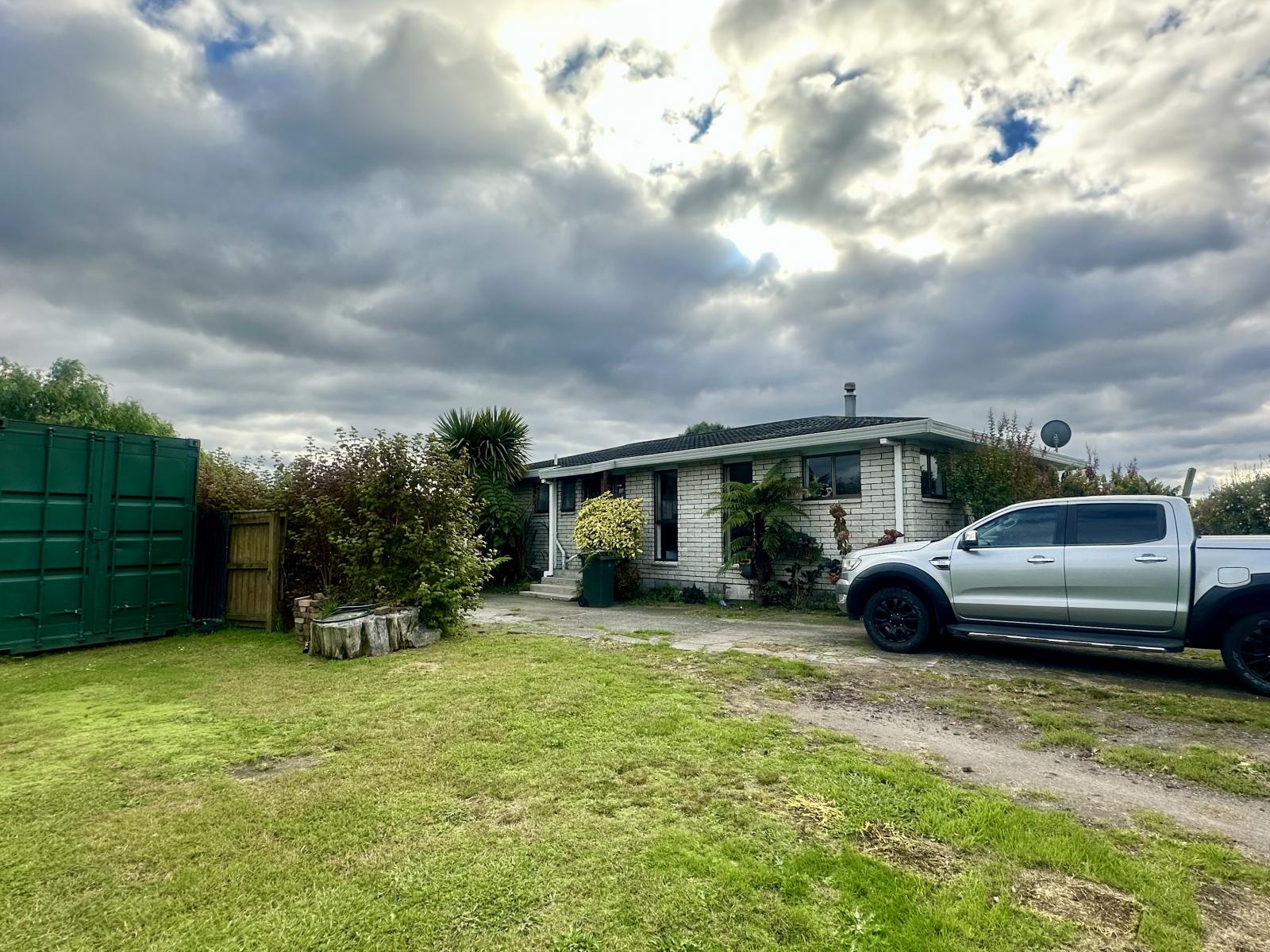 7,9,11 Kahikatea Street, Murupara