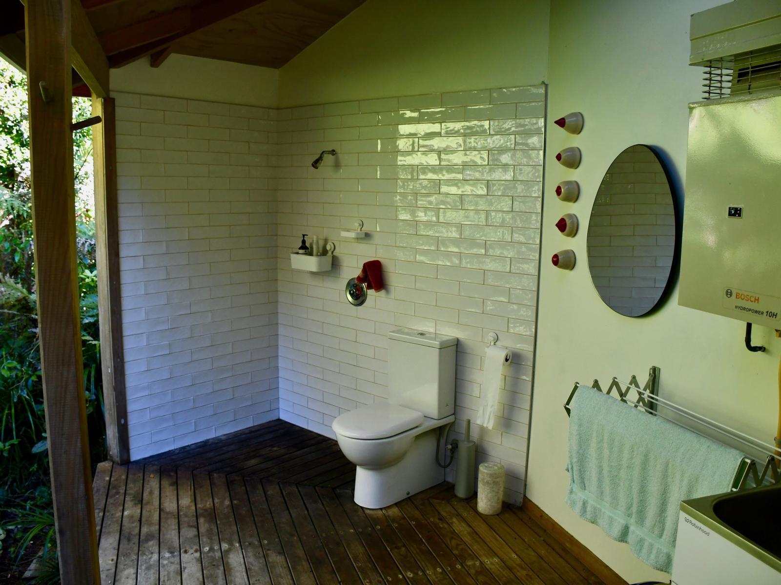 382 Kongahu Road, Little Wanganui