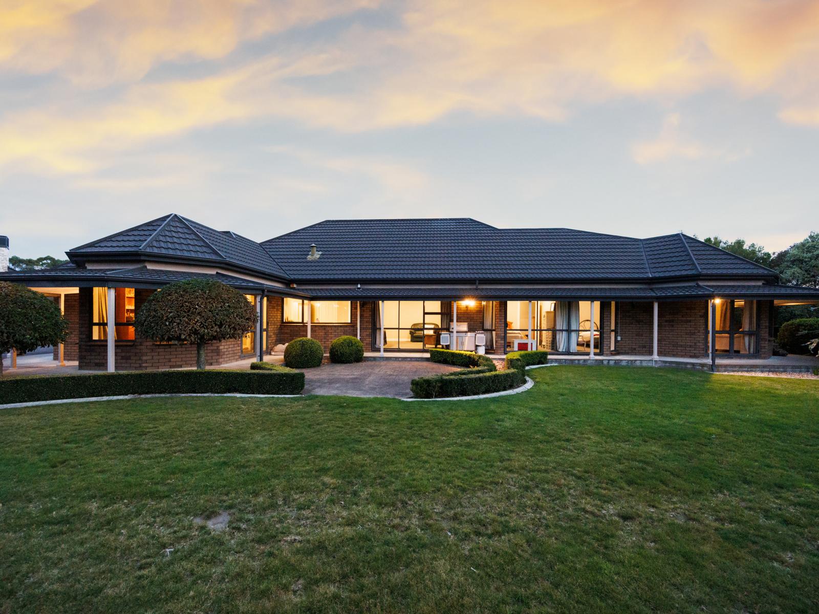 138 Valley Views, Fitzherbert