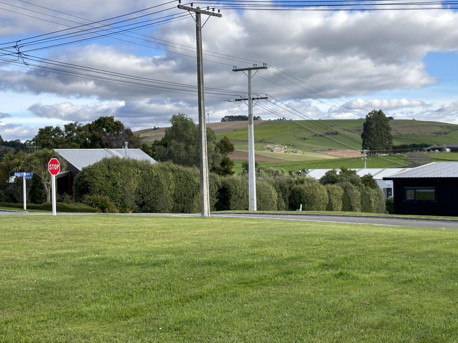 8 Percy Street, Weston