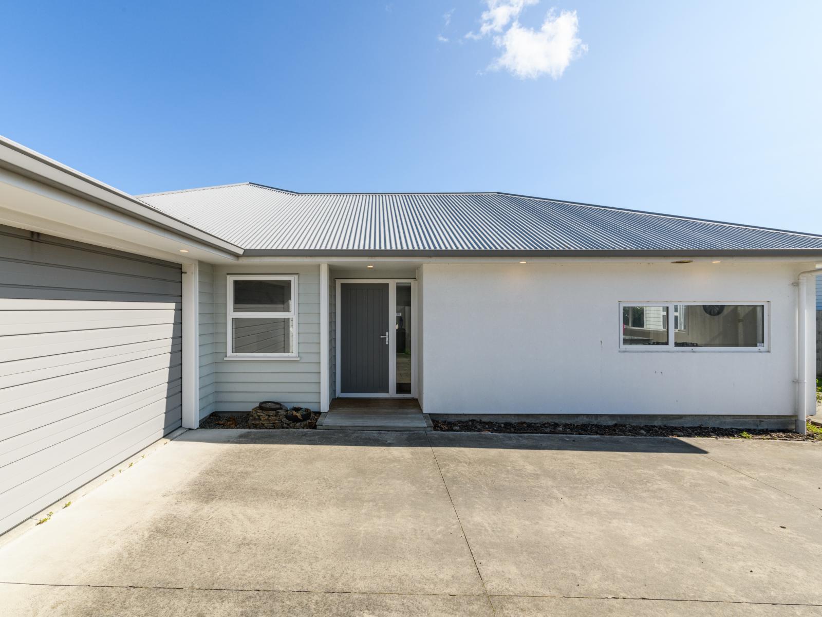 98 Ferguson Street, West End