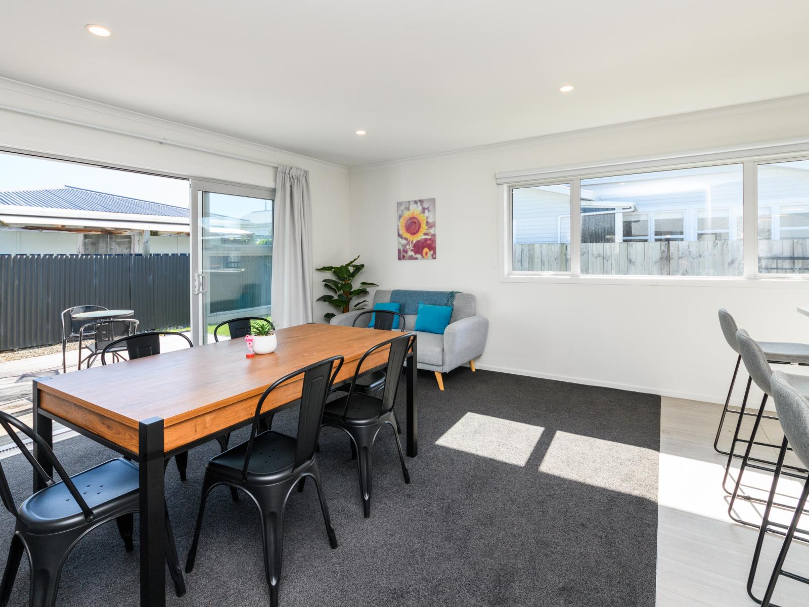 98 Ferguson Street, West End