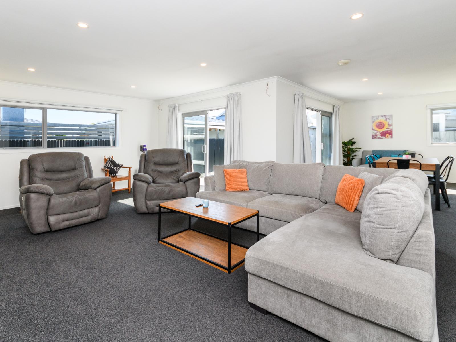 98 Ferguson Street, West End