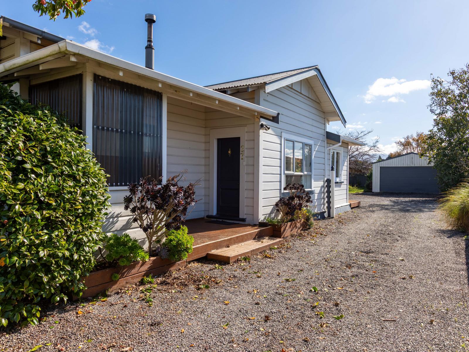 27 Burns Street, Dannevirke