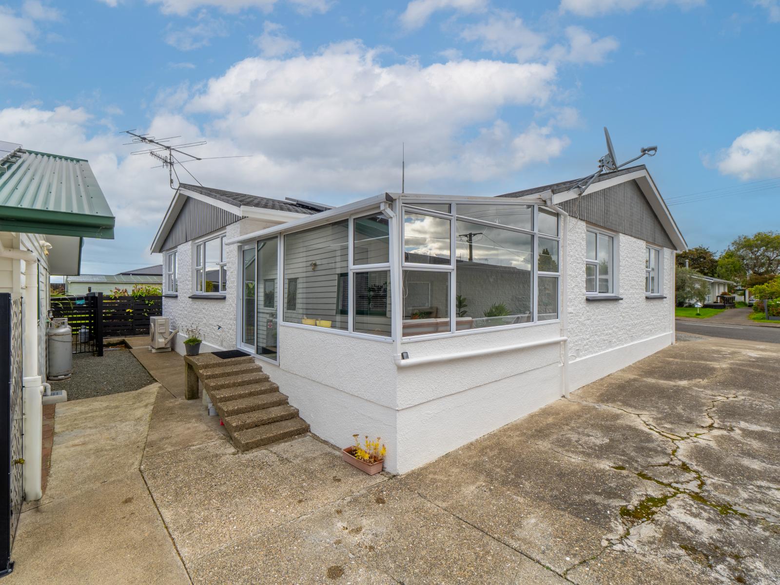 45 Edinburgh Crescent, Waikiwi