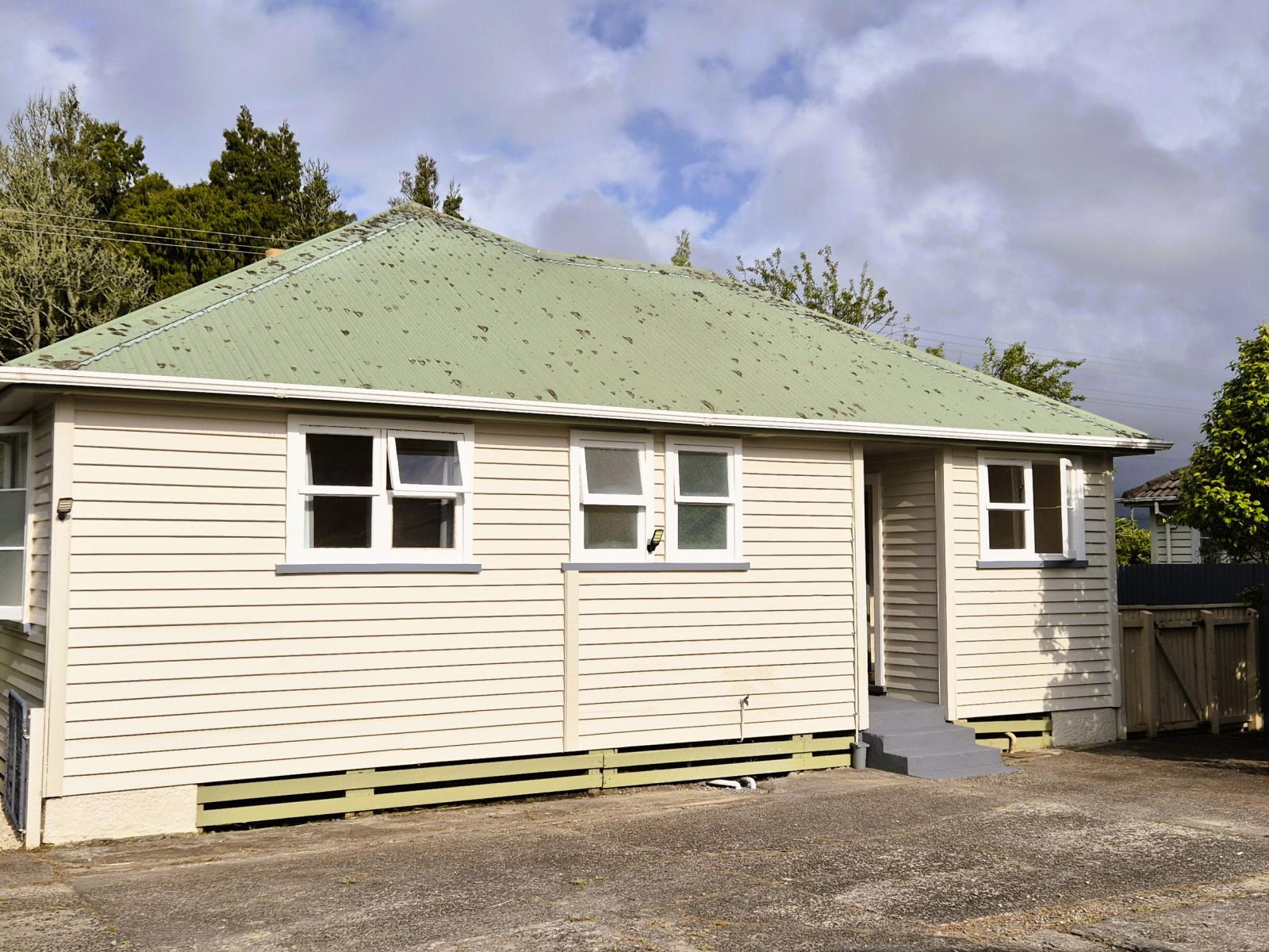 66 Domett Street, Westport