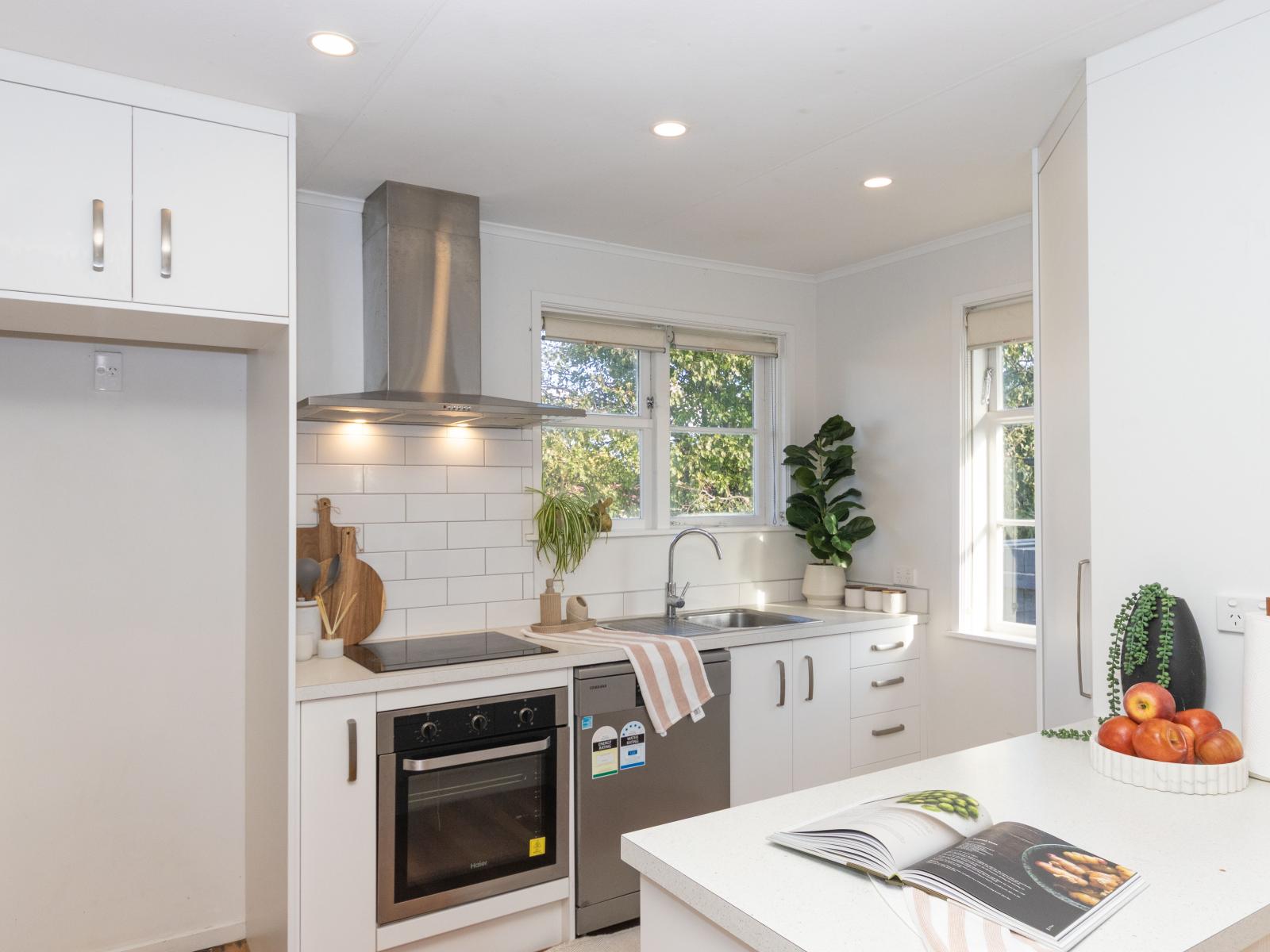 2 Forth Terrace, Roslyn