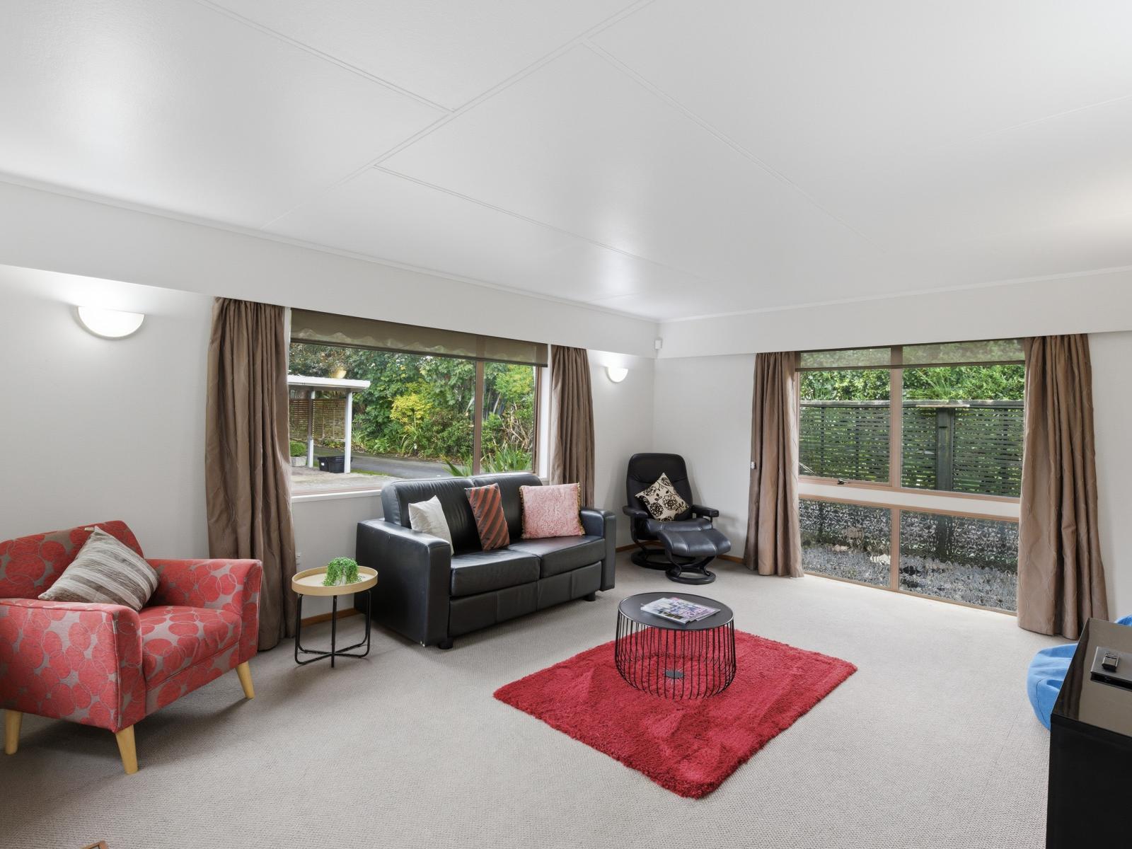 15A Brassey Road, St Johns Hill