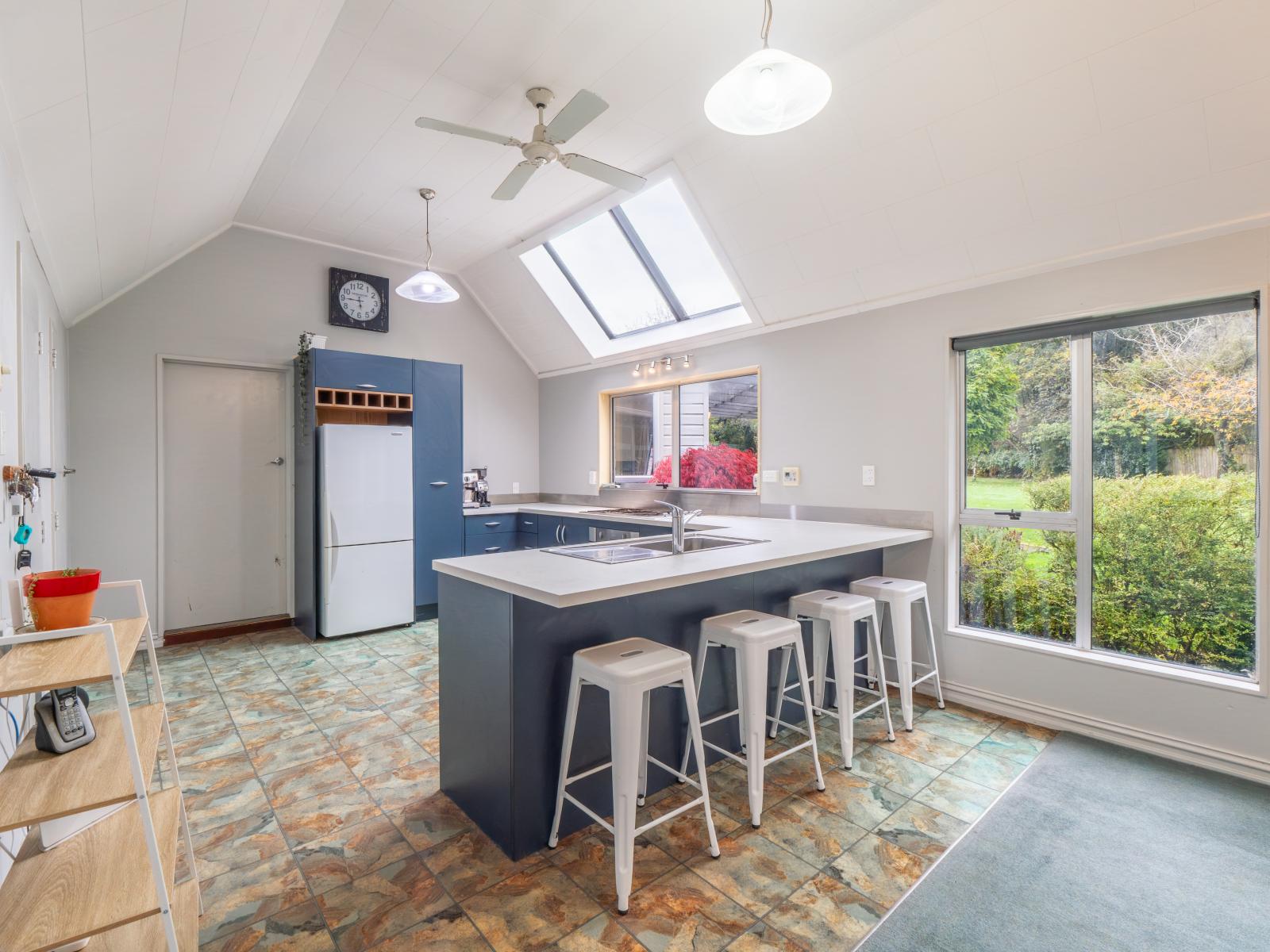 83 Marama Avenue North, Otatara
