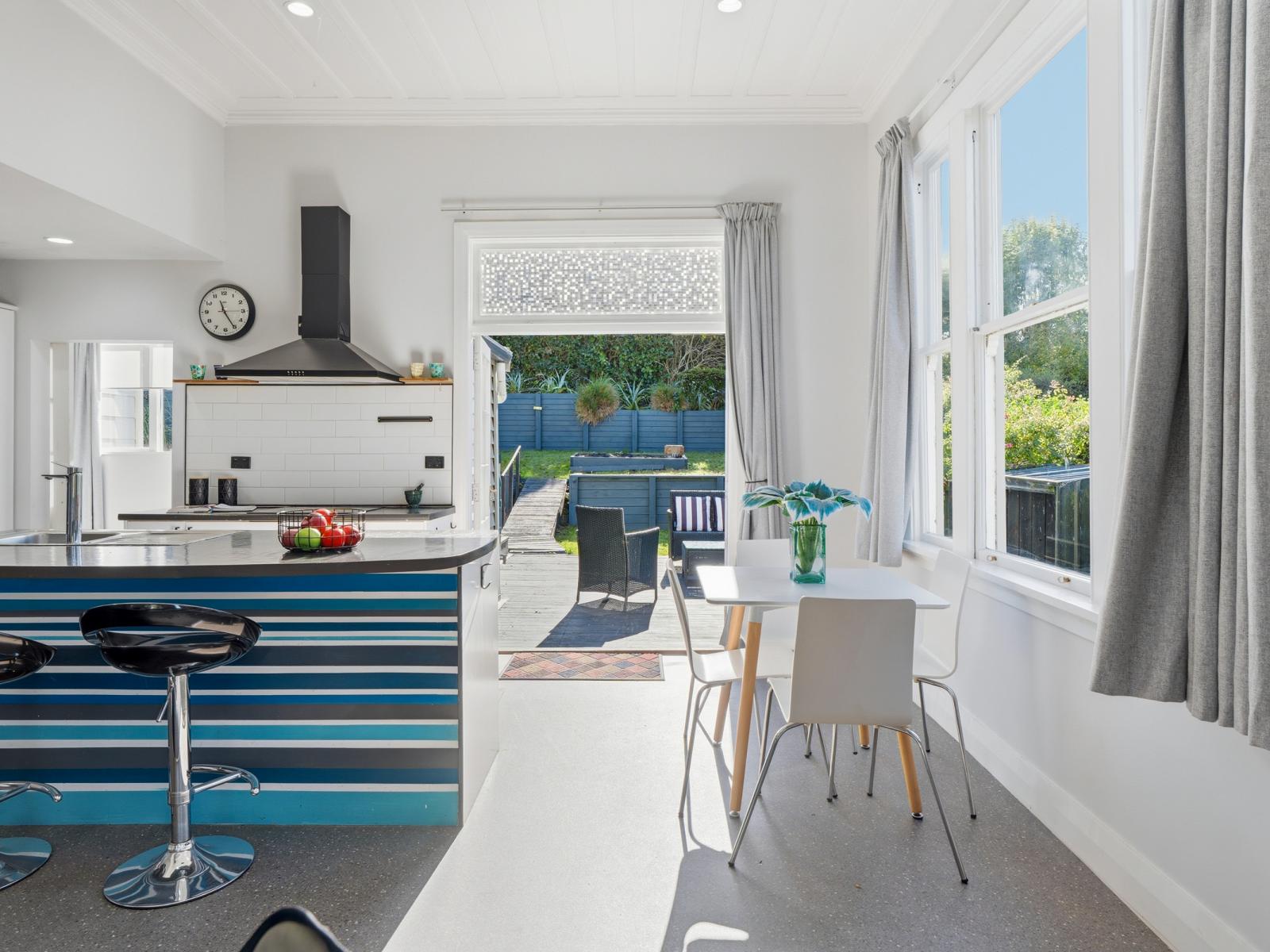 53 Argyle Street, Mornington