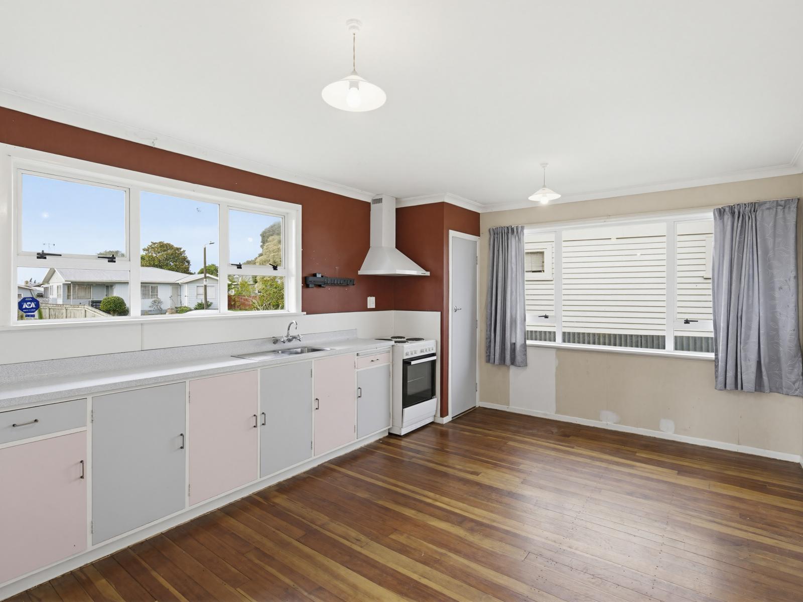 12 Cargill Street, Levin