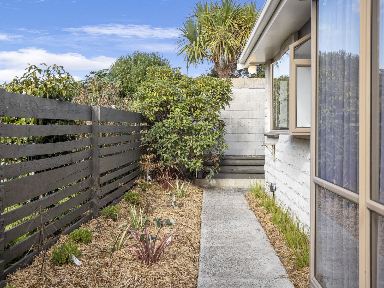 5B Larkworthy Street, Saint Kilda