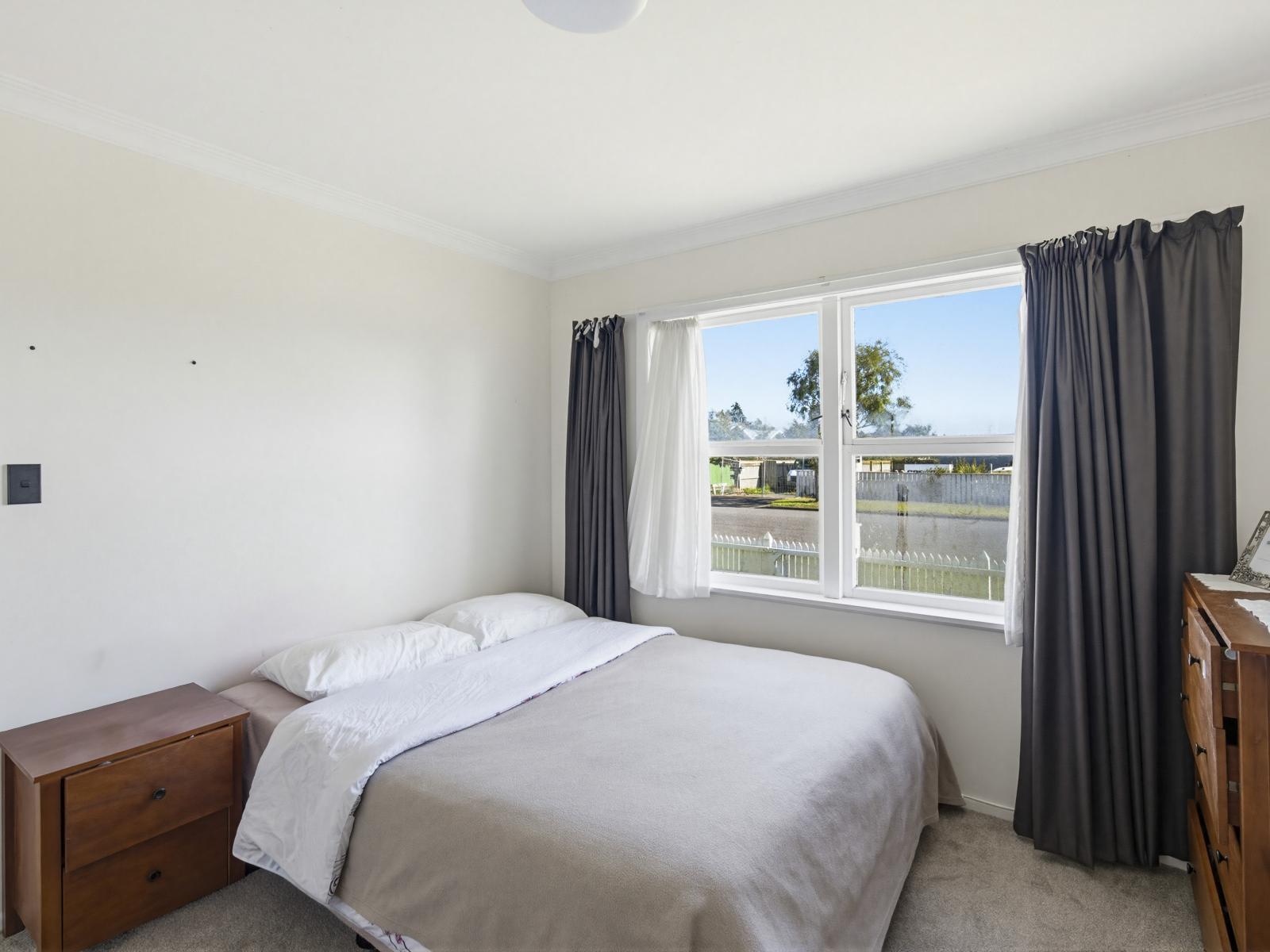 32 Queenwood Road, Levin