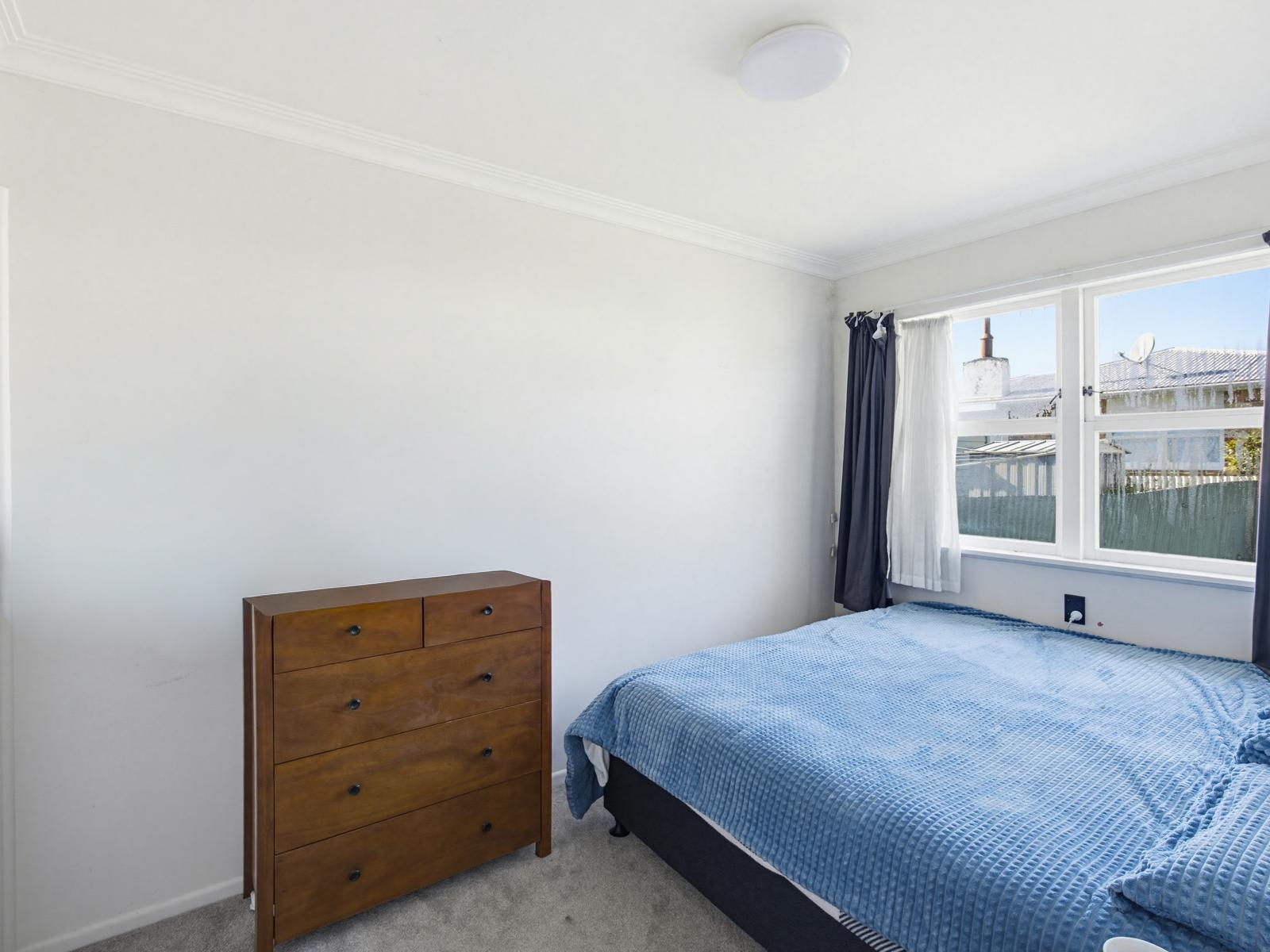 32 Queenwood Road, Levin