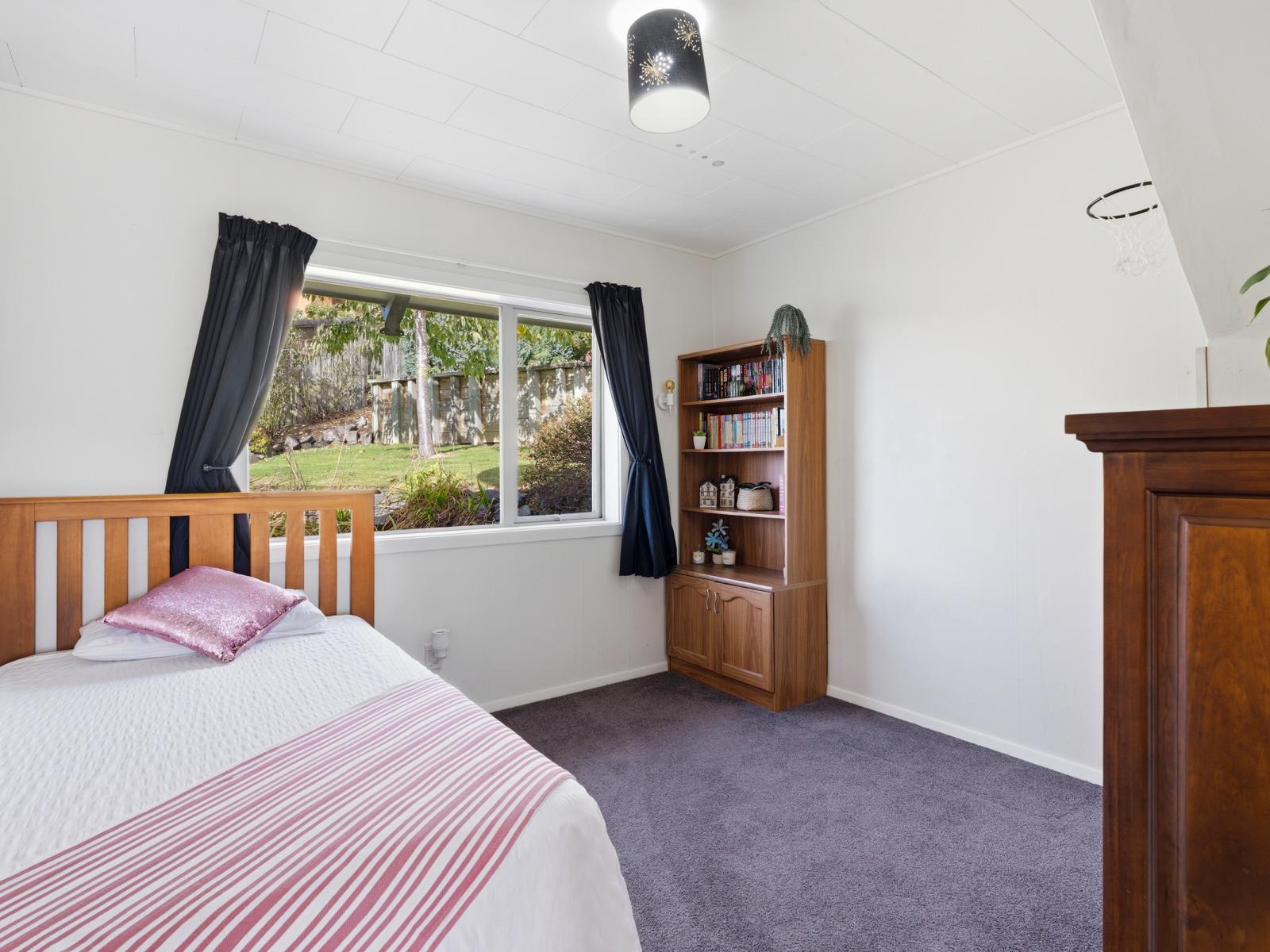 24 Leary Street, Kenmure