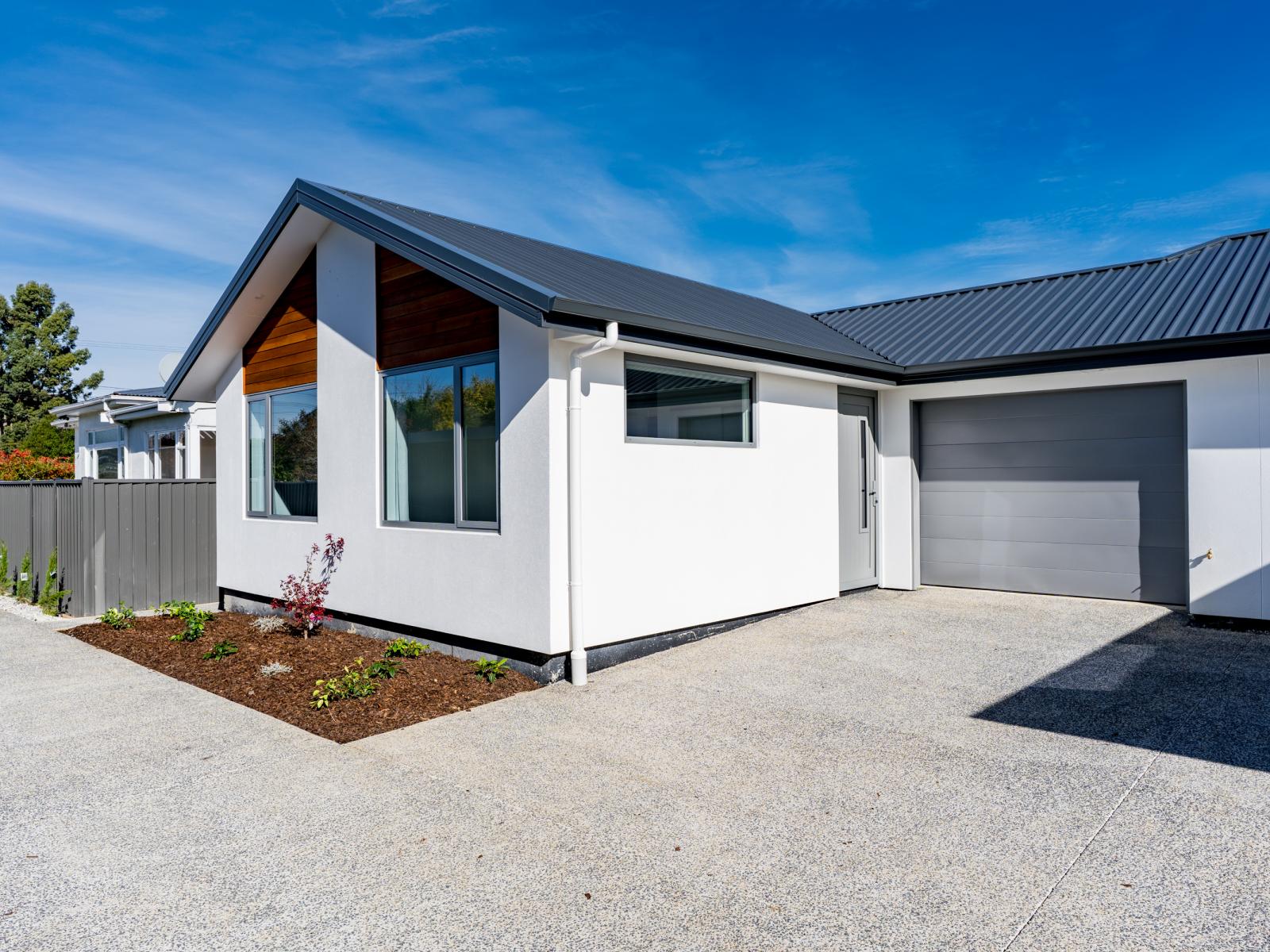100 A and B Bush Road, Mosgiel