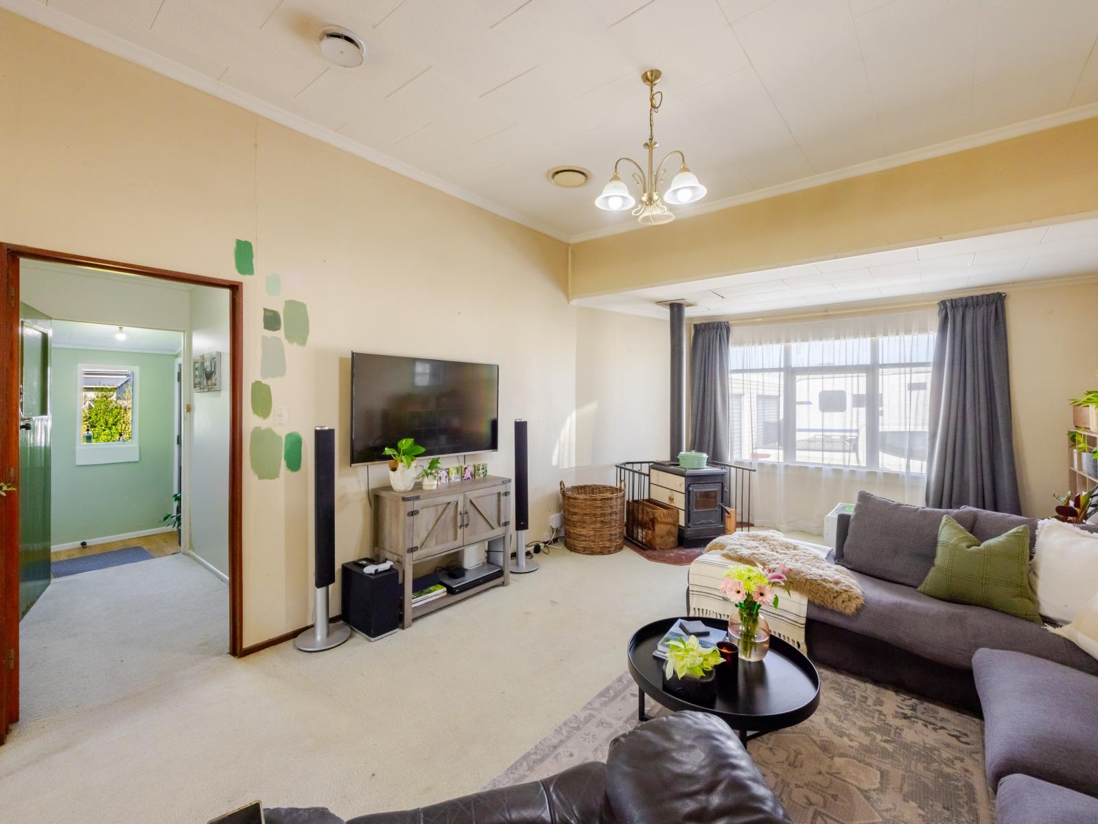 8 Russell Street, Otane