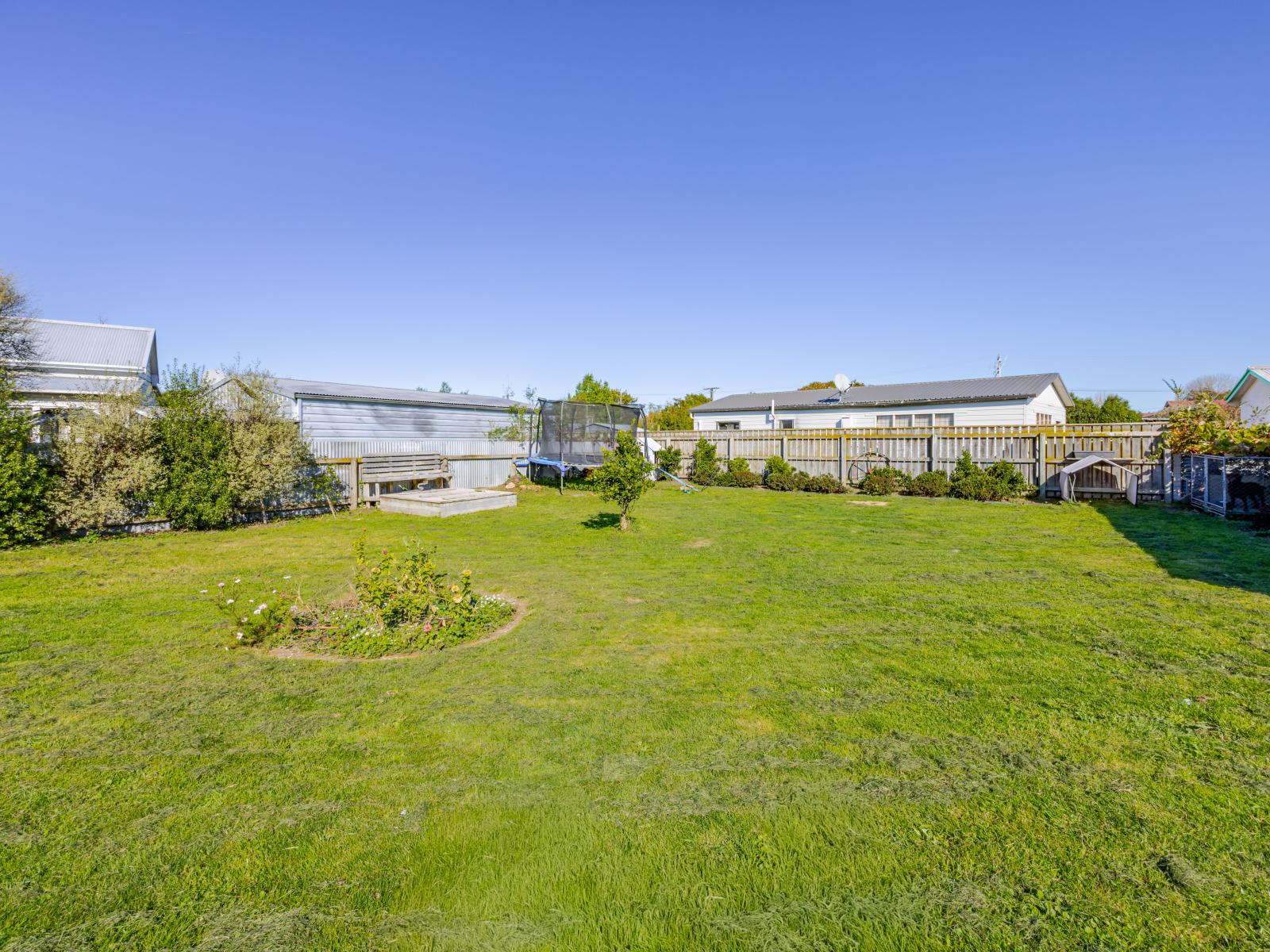 8 Russell Street, Otane