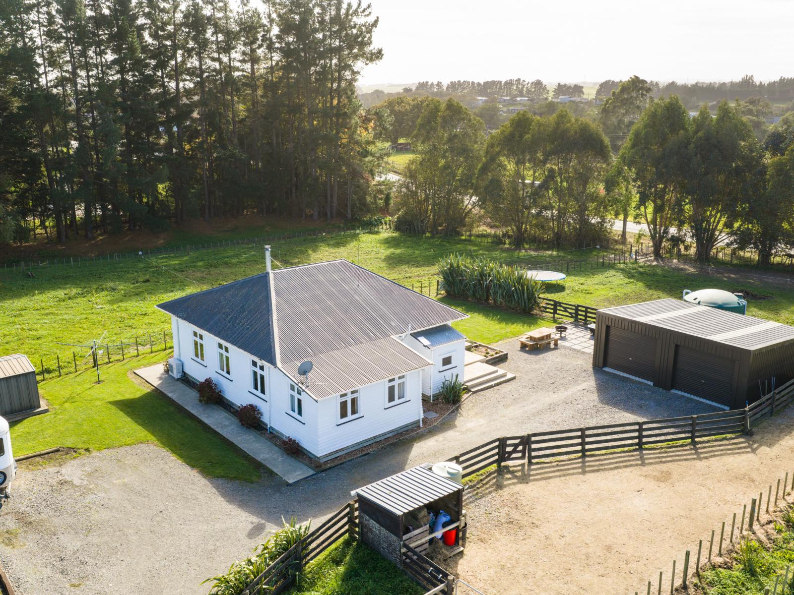 8 Knorp Street, Halcombe
