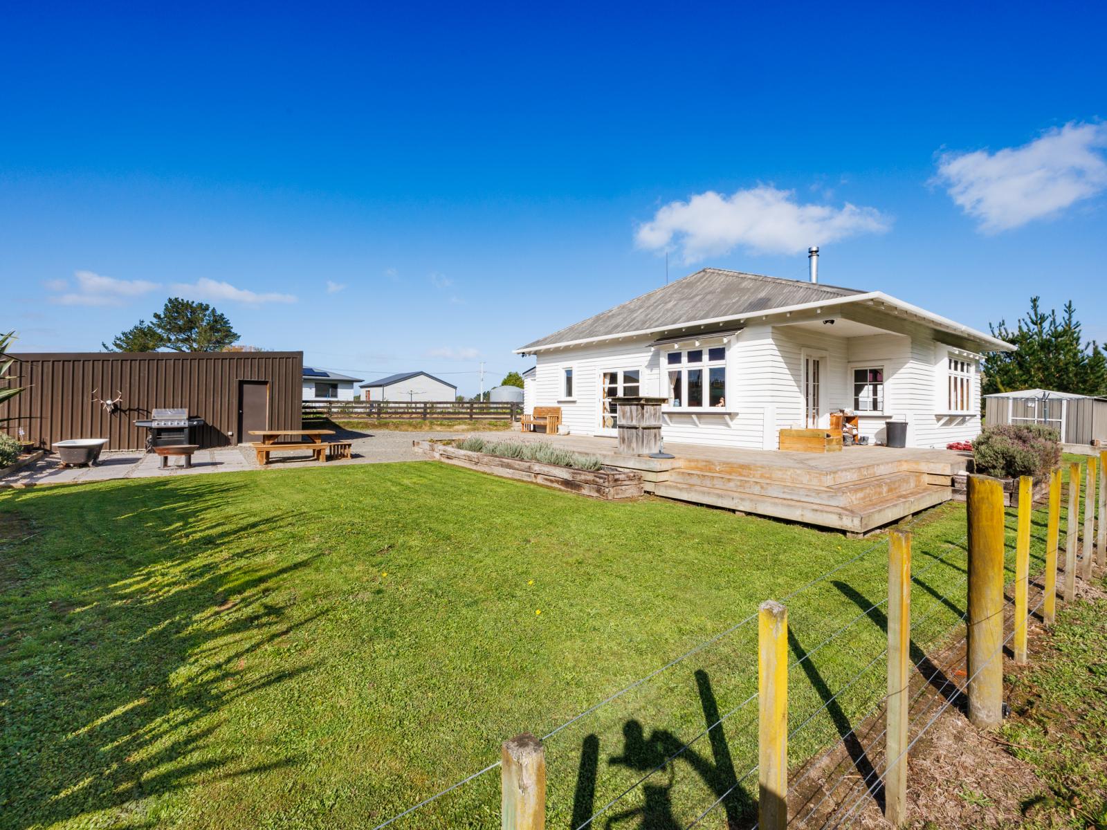 8 Knorp Street, Halcombe