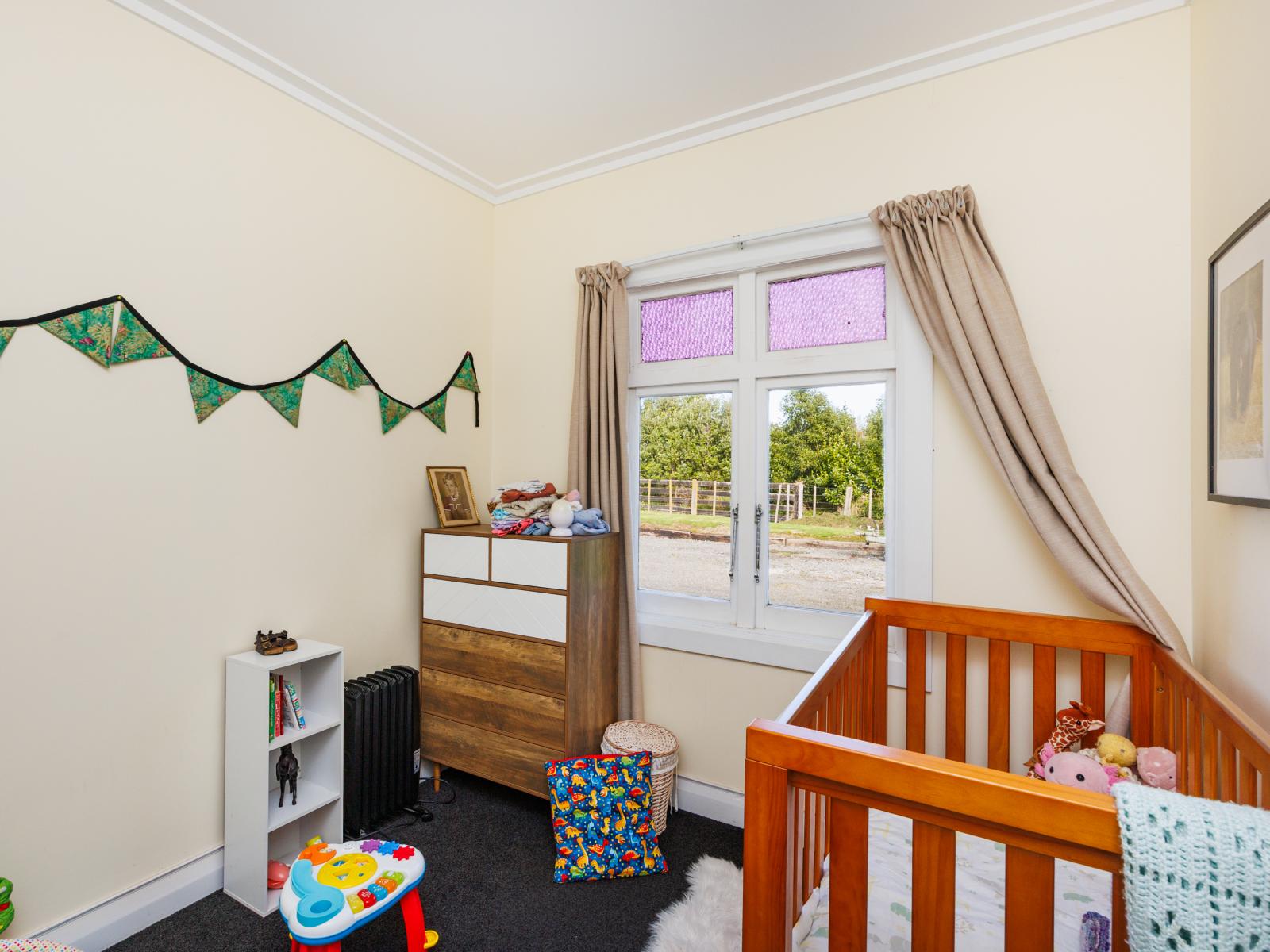 8 Knorp Street, Halcombe