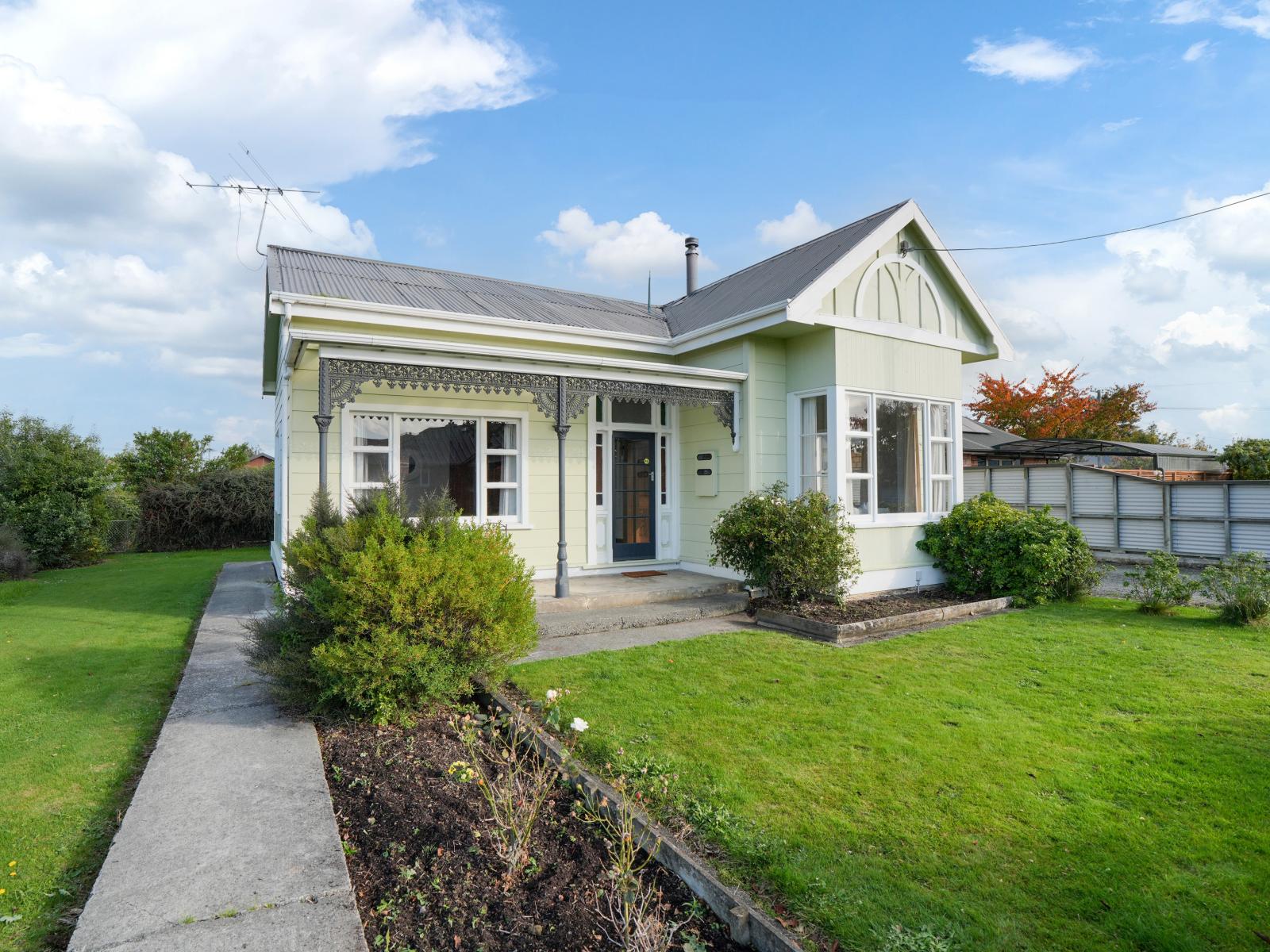 11 Essex Street, Winton