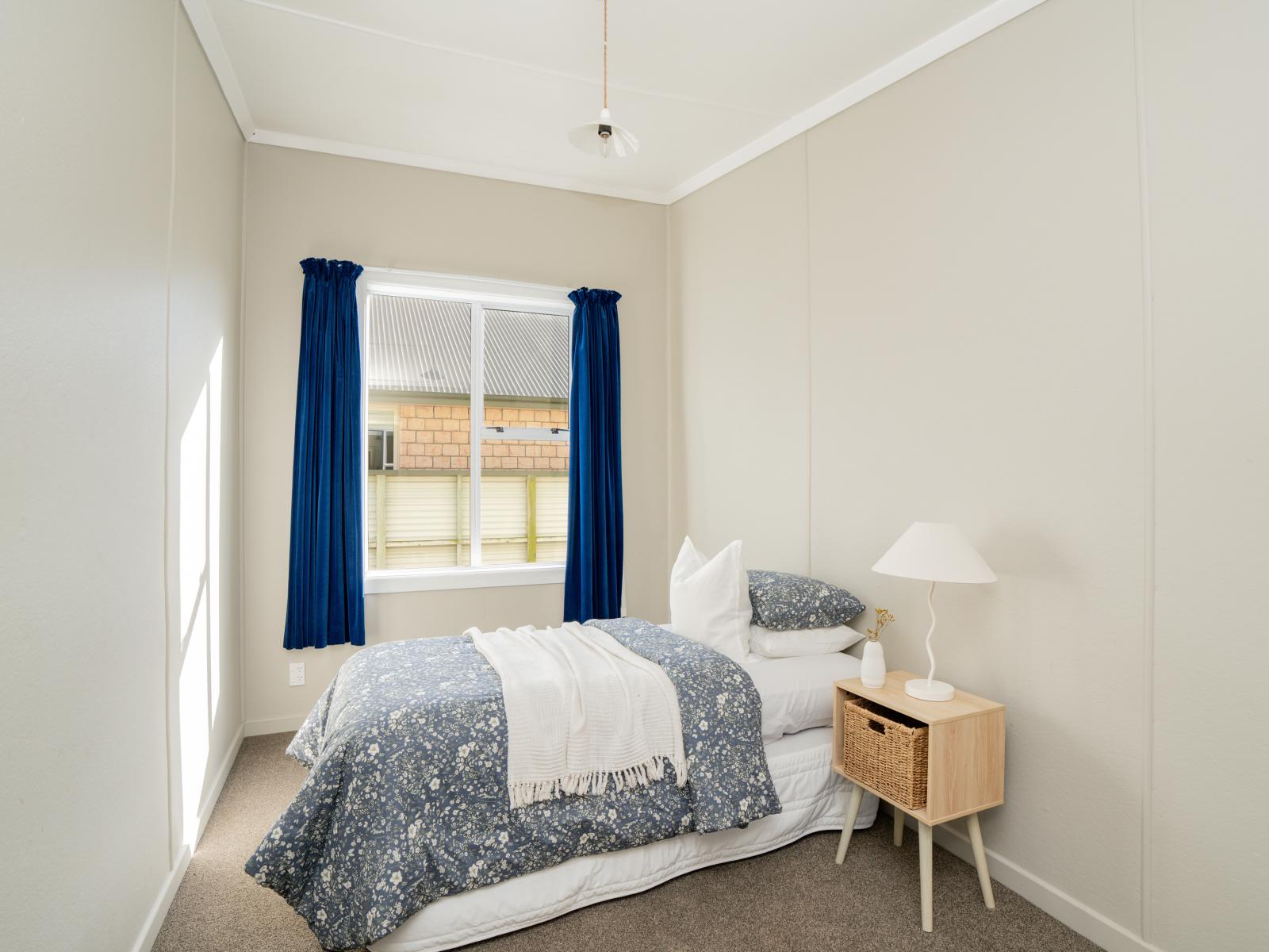11 Essex Street, Winton