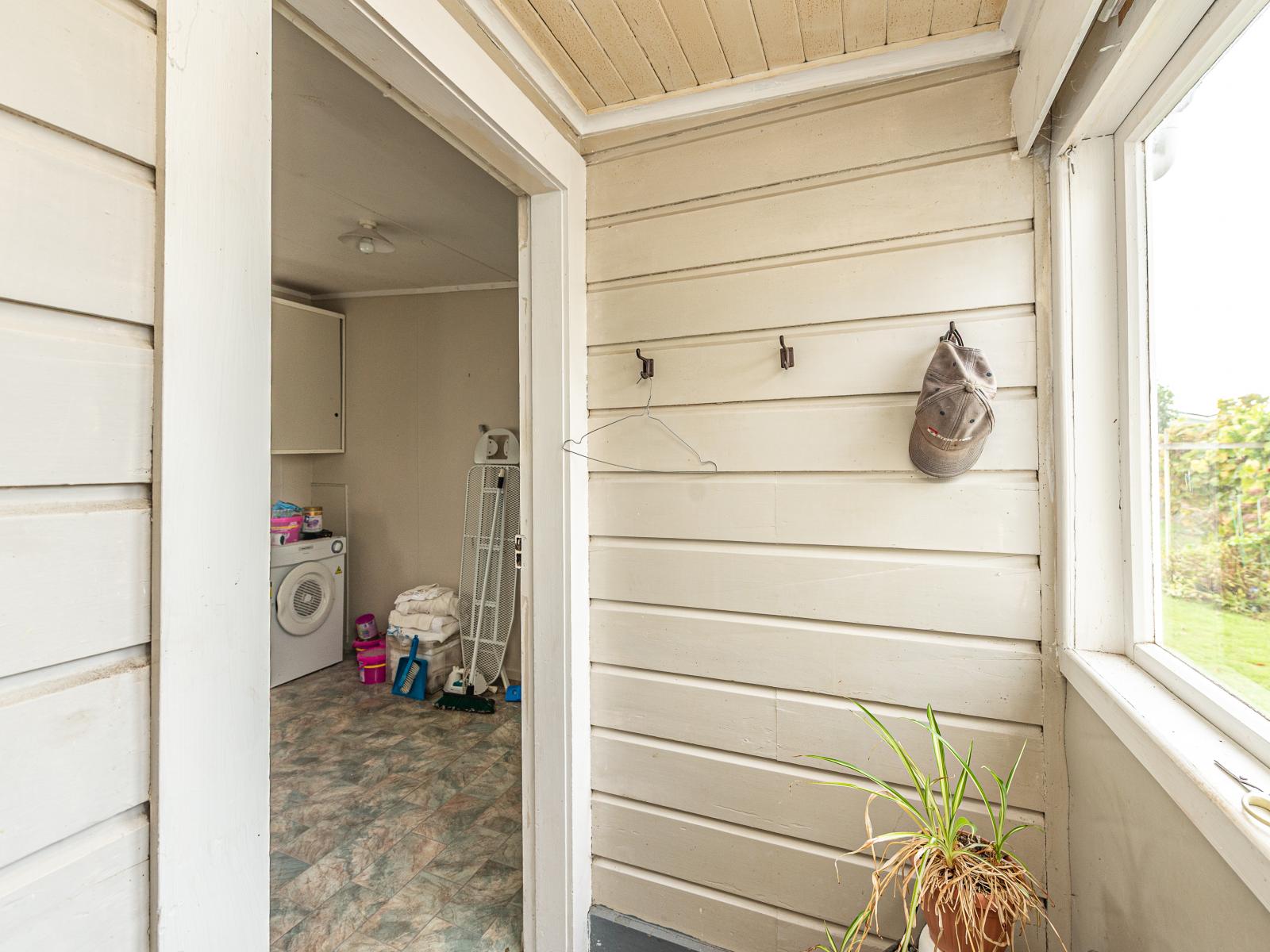 8 Fox Road, Springvale