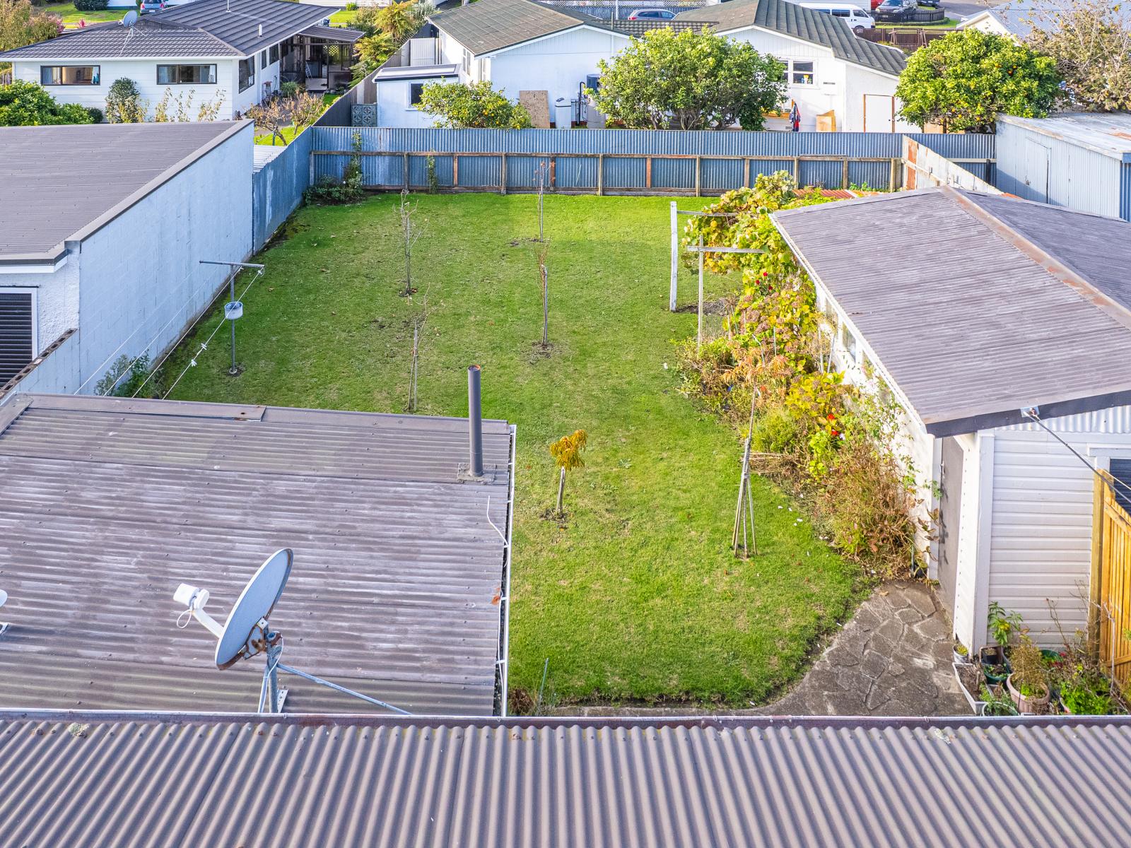8 Fox Road, Springvale