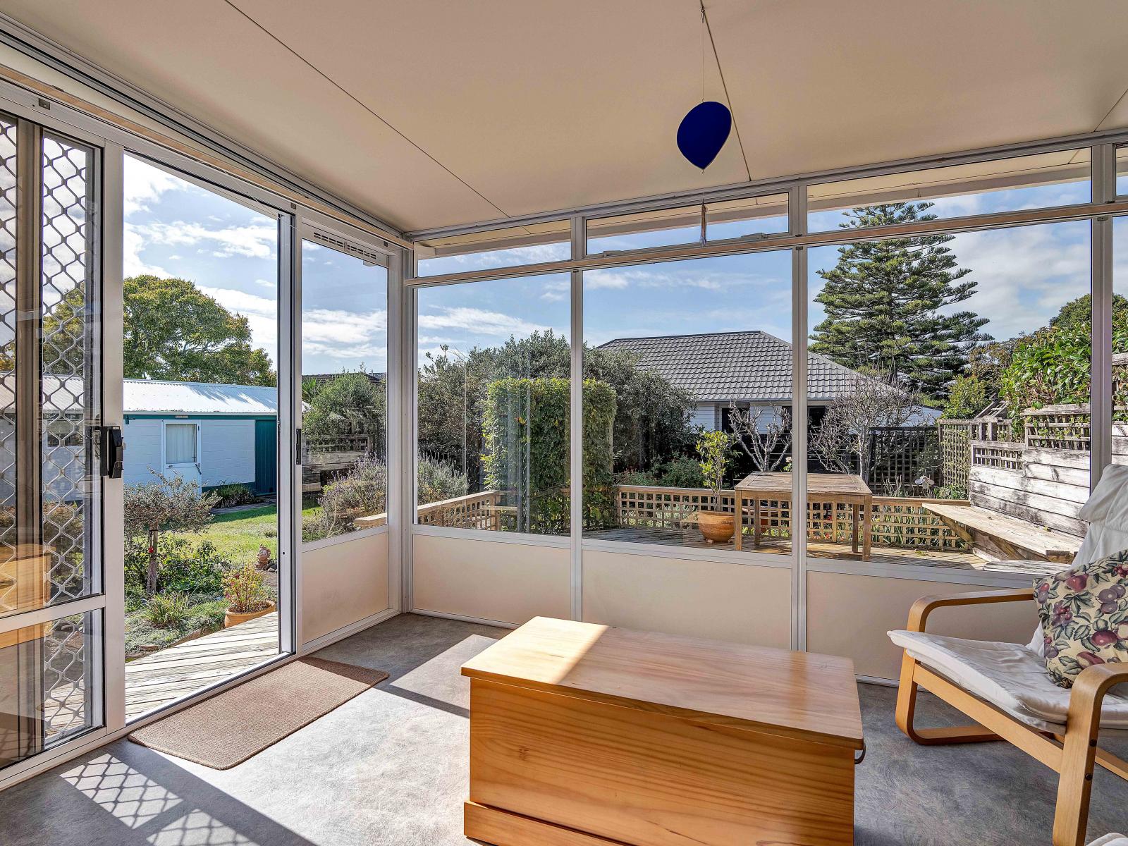 125 Seaview Road, Westown