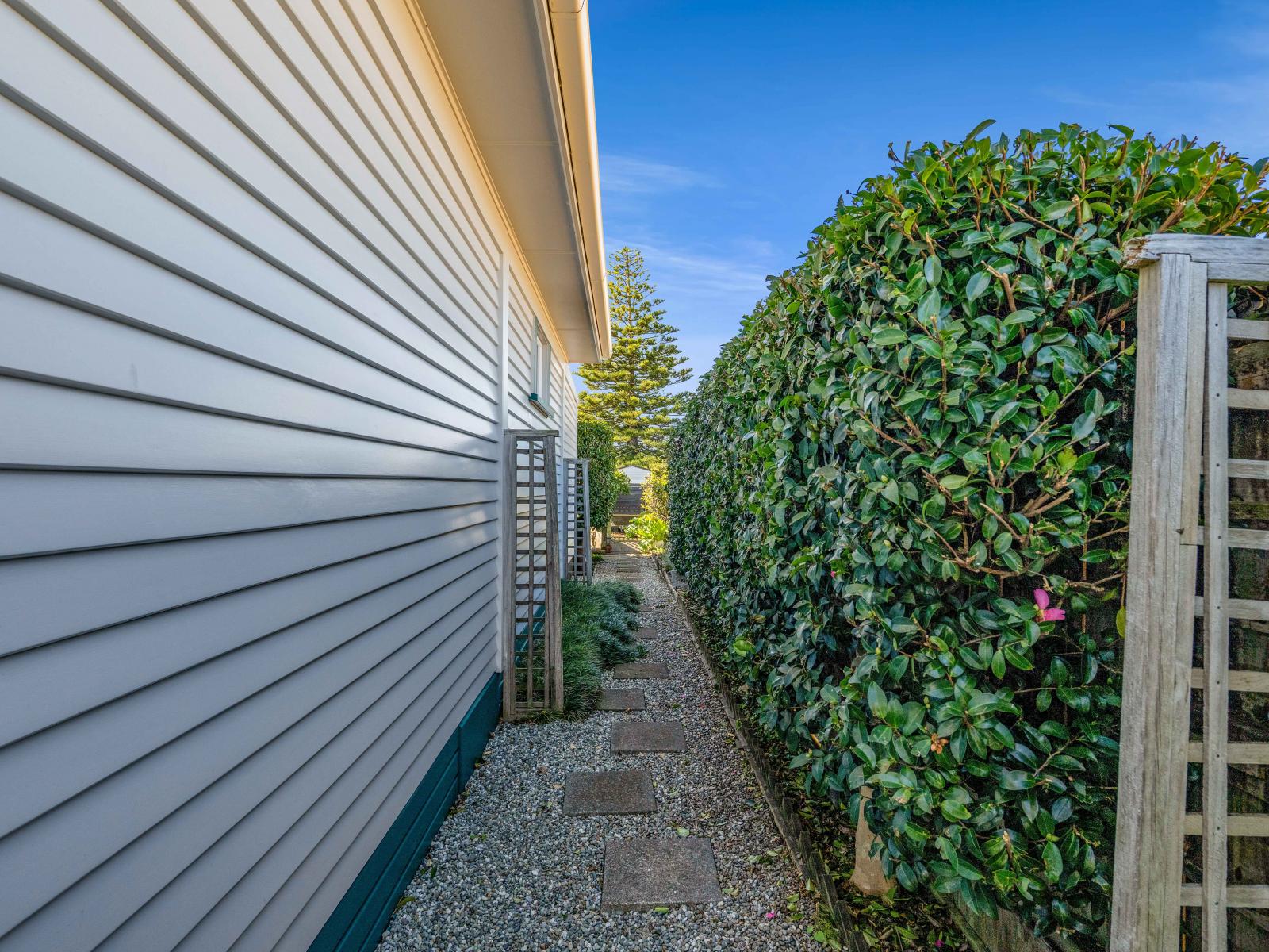 125 Seaview Road, Westown