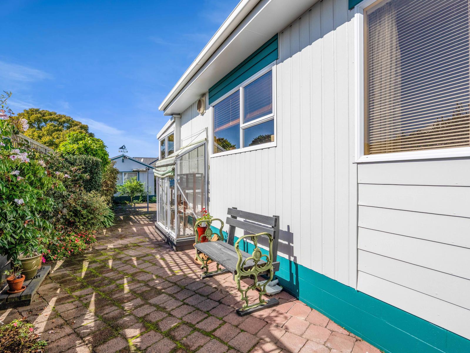 125 Seaview Road, Westown